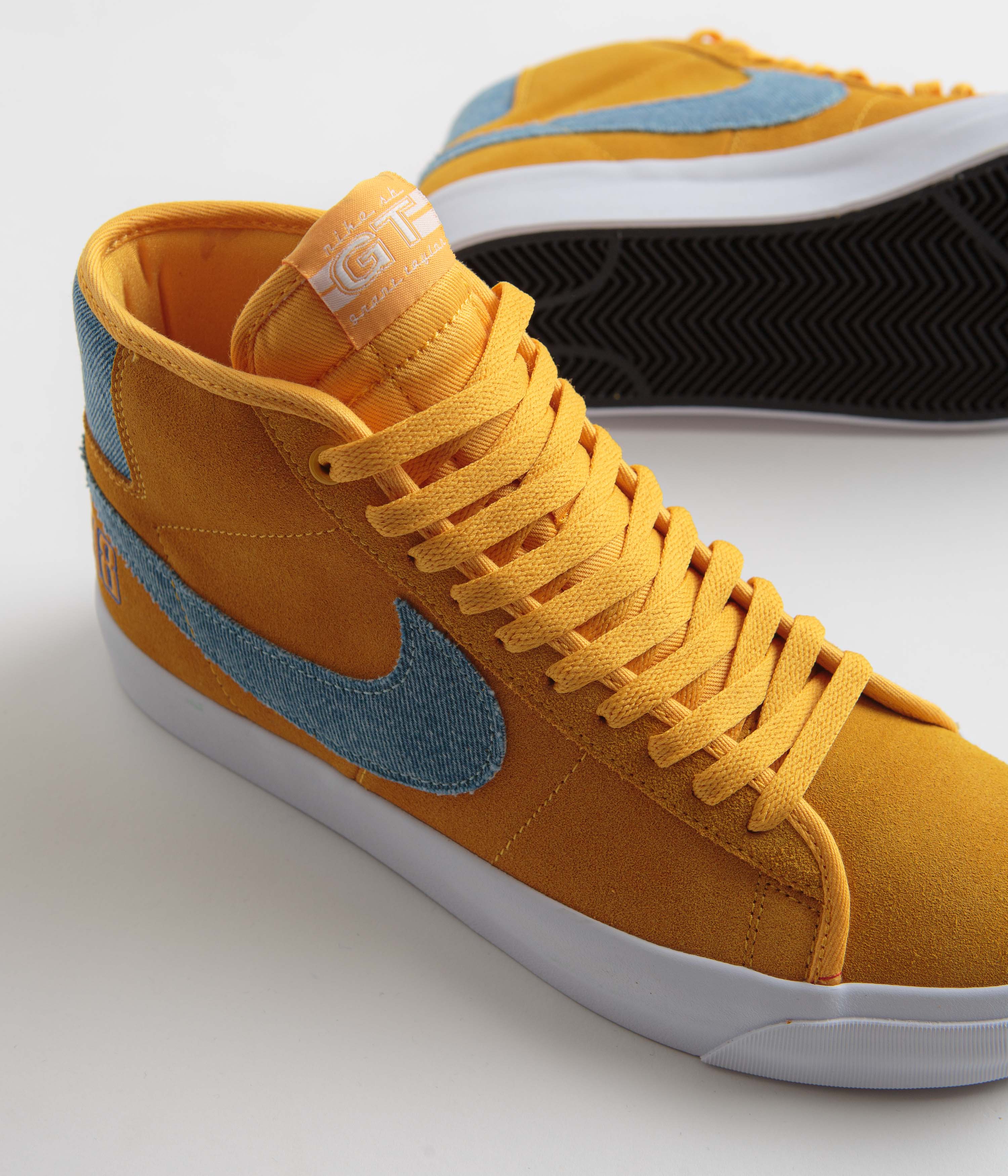 Nike SB Blazer Mid Pro GT Shoes - University Gold / Game Royal