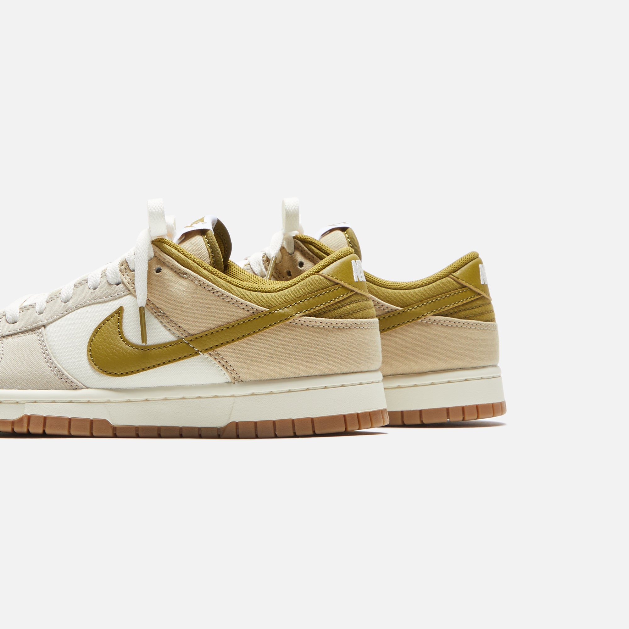 Nike Dunk Low - Sail / Pacific Moss / Cream / Limestone