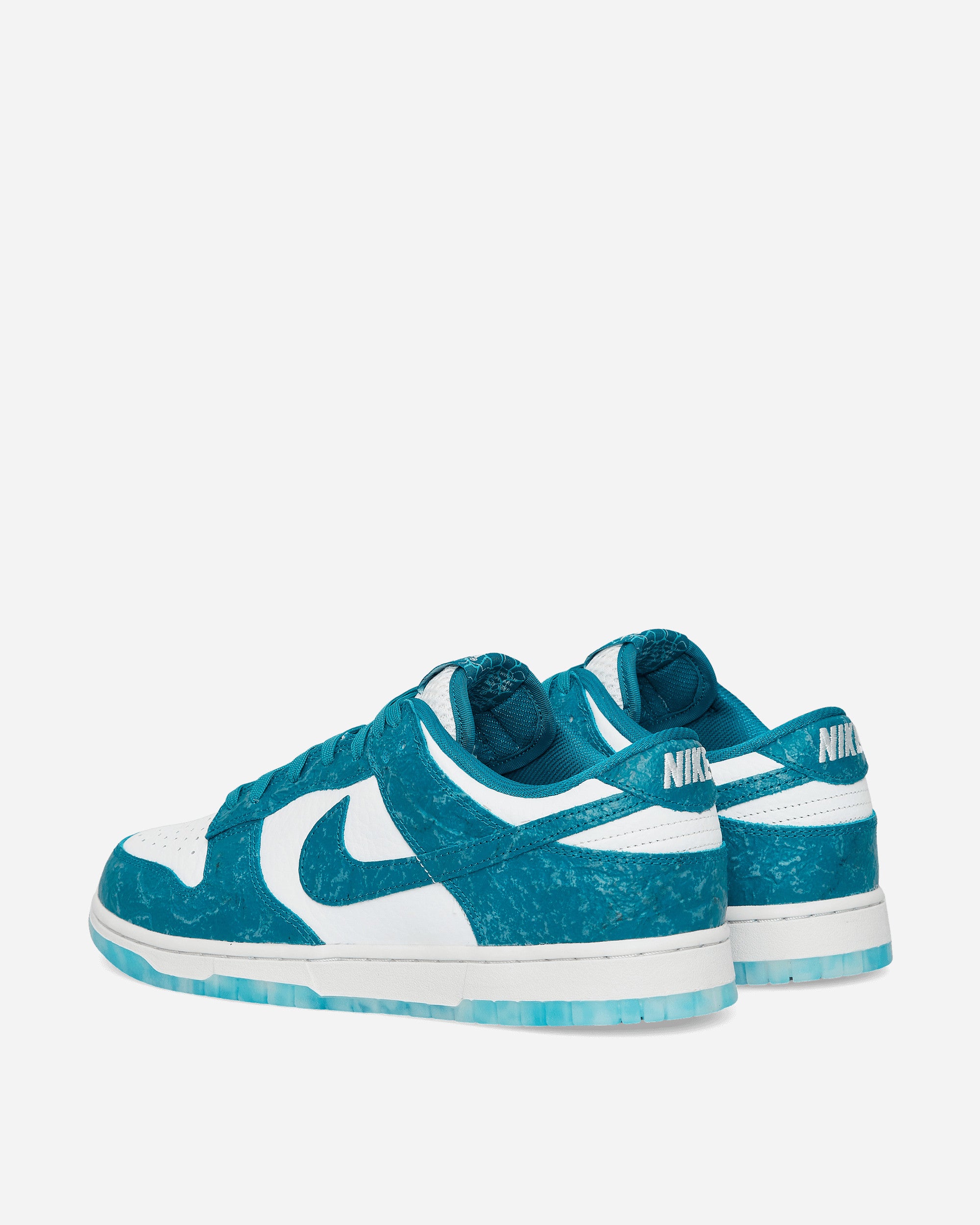 WMNS Dunk Low Sneakers Ocean