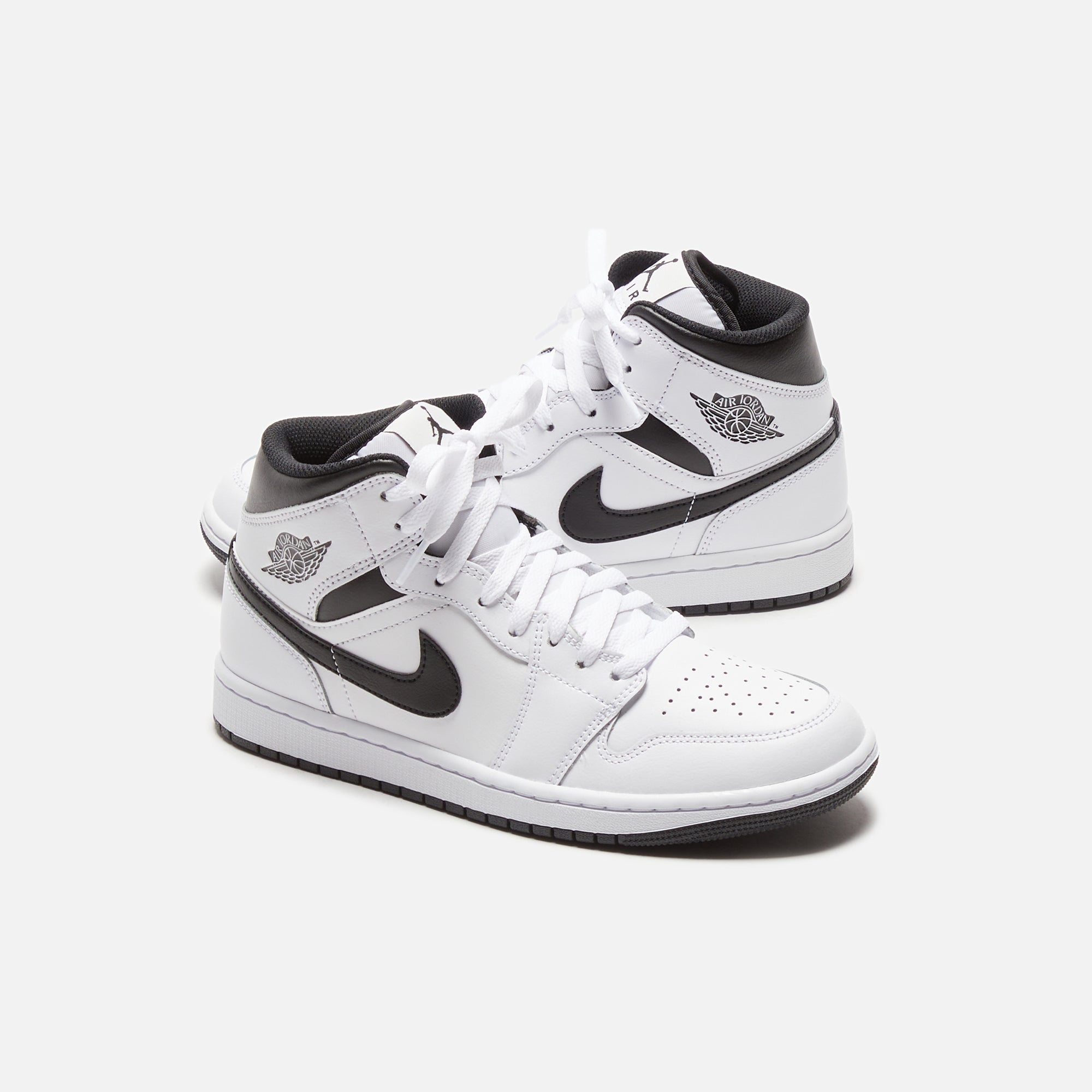 Nike Air Jordan 1 Mid - White / Black