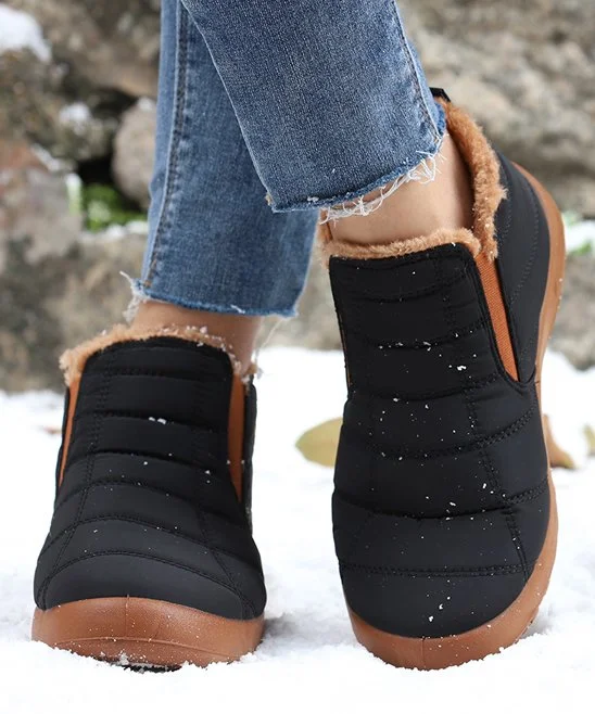 Black Quilted Snow Boot - Women