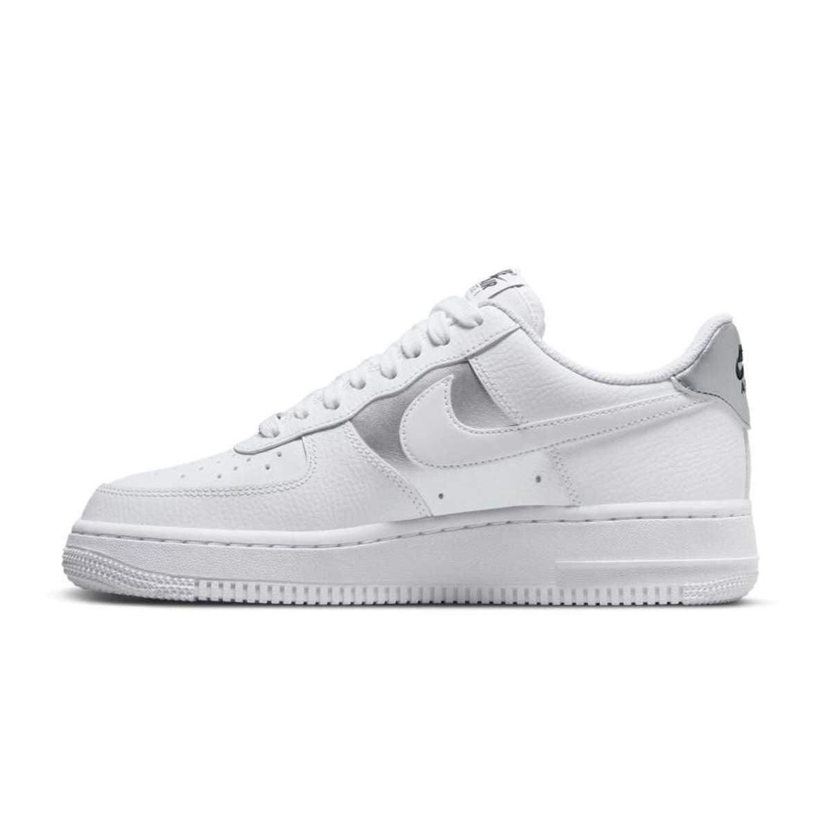 Wmns Air Force 1 ’07 'White Metallic Silver'