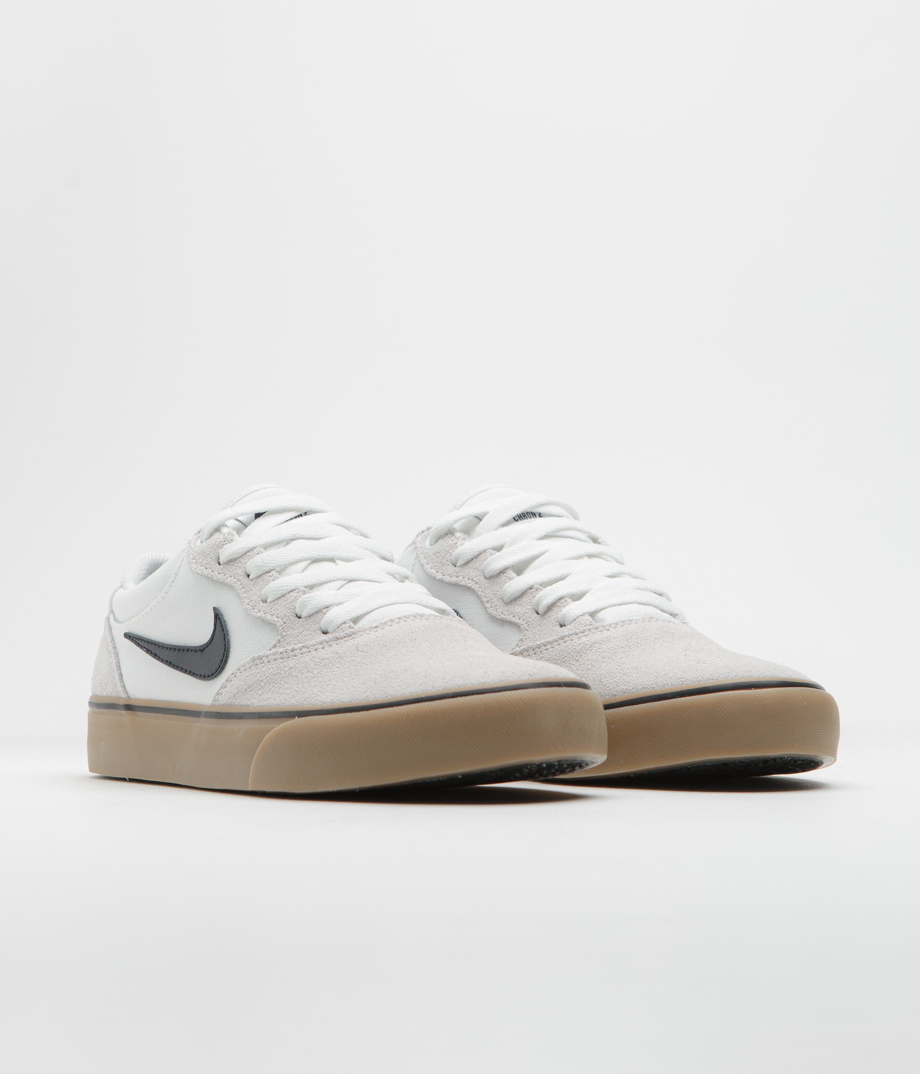 Nike SB Chron 2 Shoes - White / Obsidian - White - Gum Light Brown