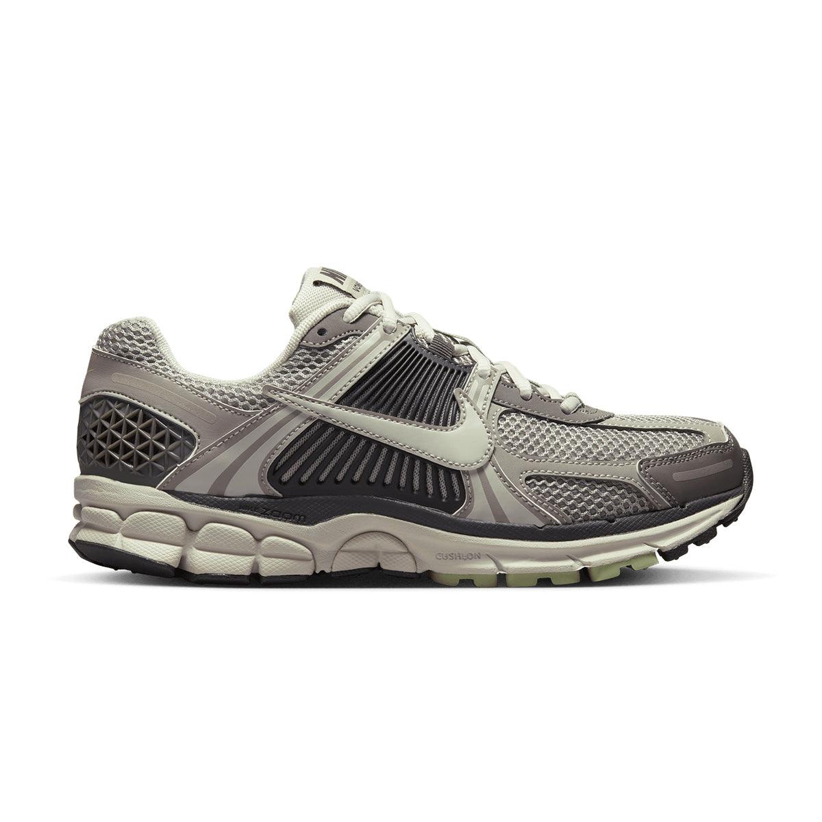 Wmns Zoom Vomero 5 'Cobblestone Flat Pewter'