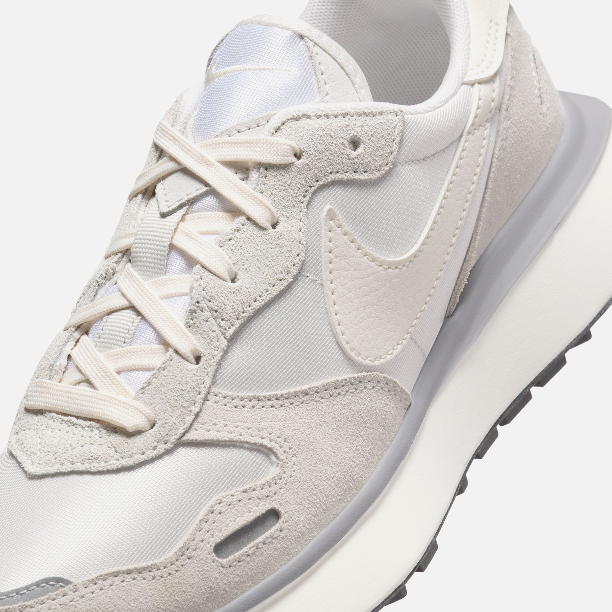 Nike WMNS Phoenix Waffle - Platinum Tint / Pale Ivory