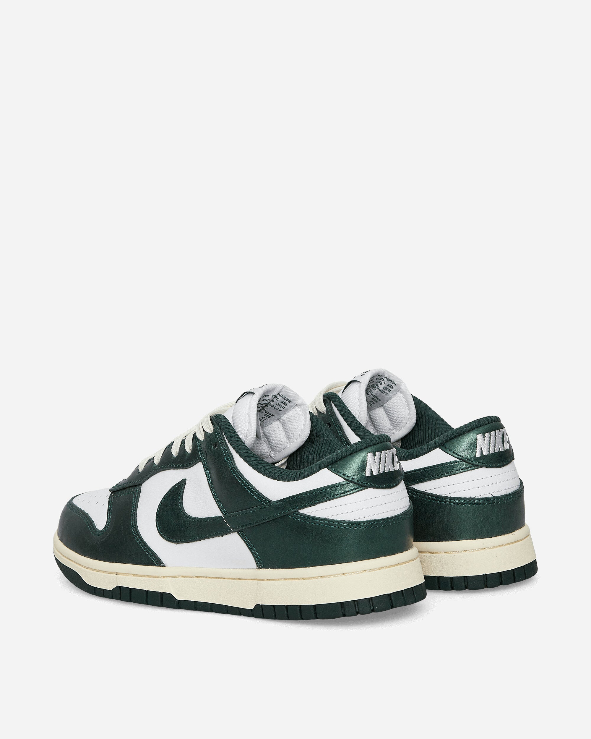 WMNS Dunk Low Sneakers White / Pro Green