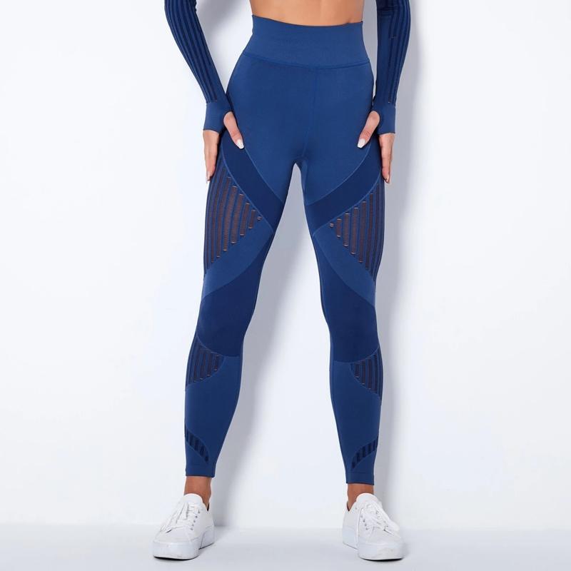 Seamless Knitted Striped Yoga Pants