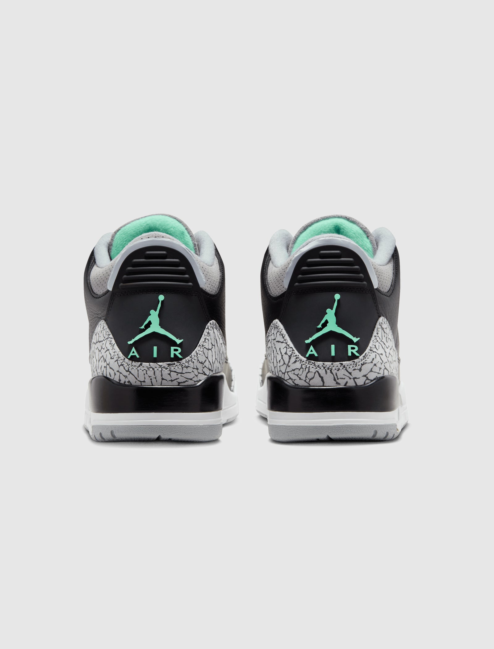 AIR JORDAN 3 RETRO 