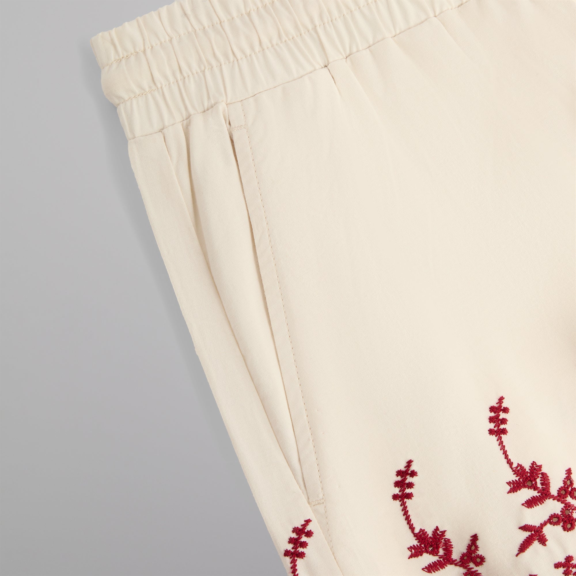 Kith Floral Eyelet Lewis Short - Fever