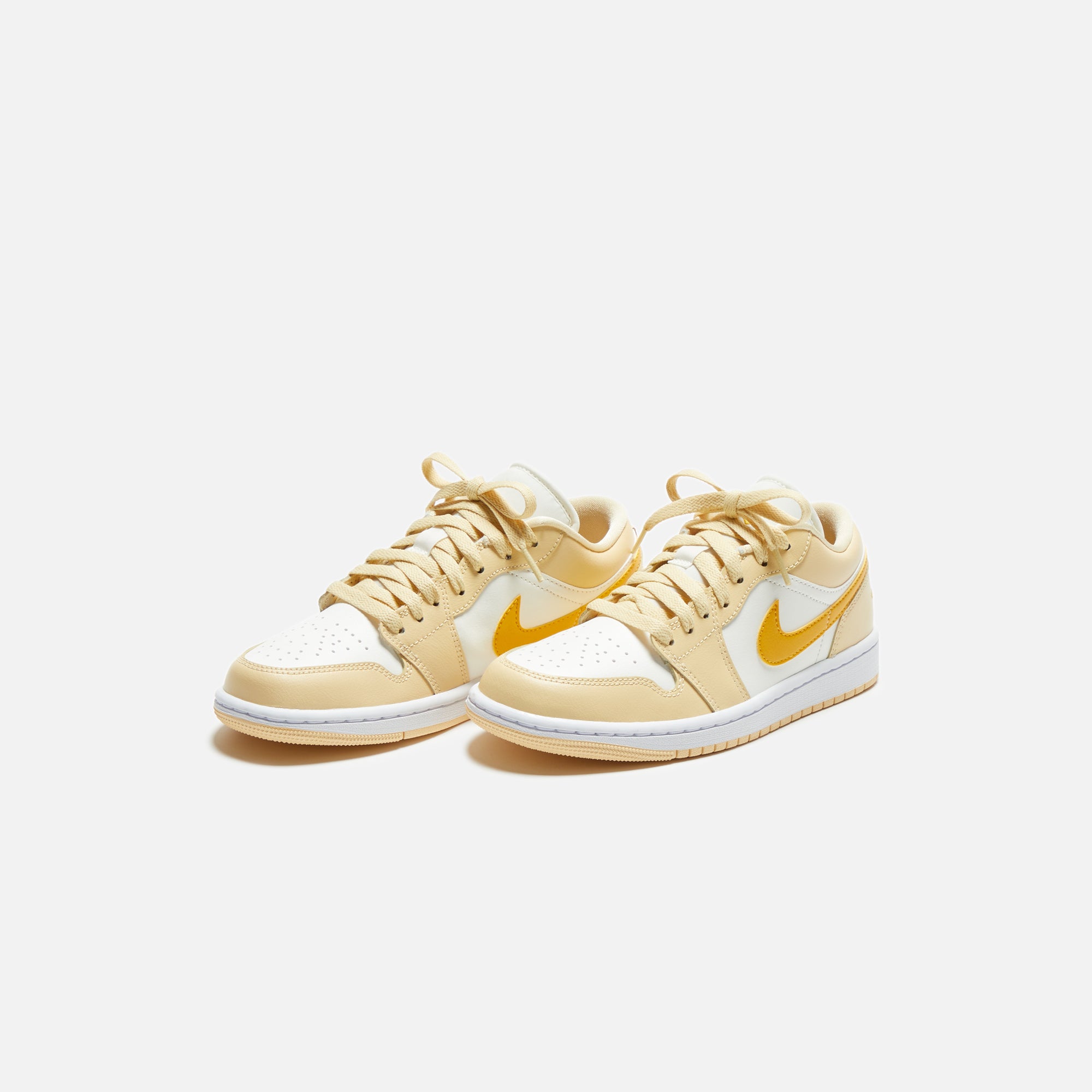 Nike WMNS Air Jordan 1 Low - Sail / Yellow Ochre / Legend