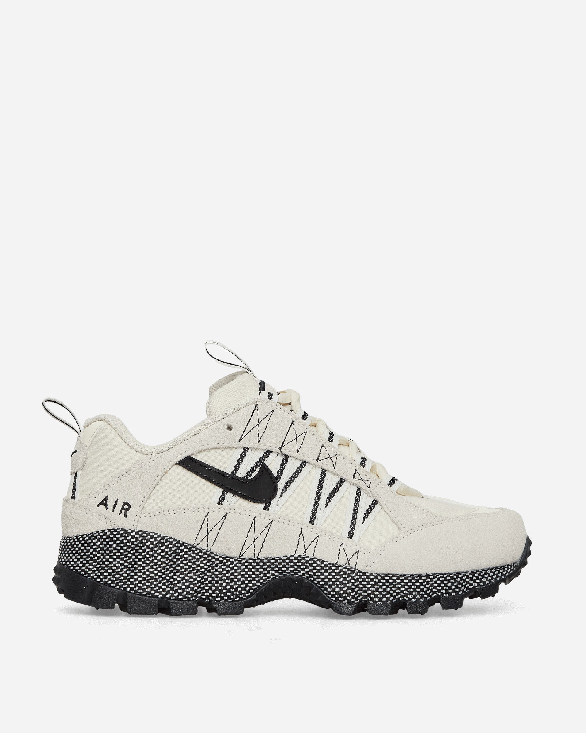 WMNS Air Humara Sneakers Pale Ivory / Black