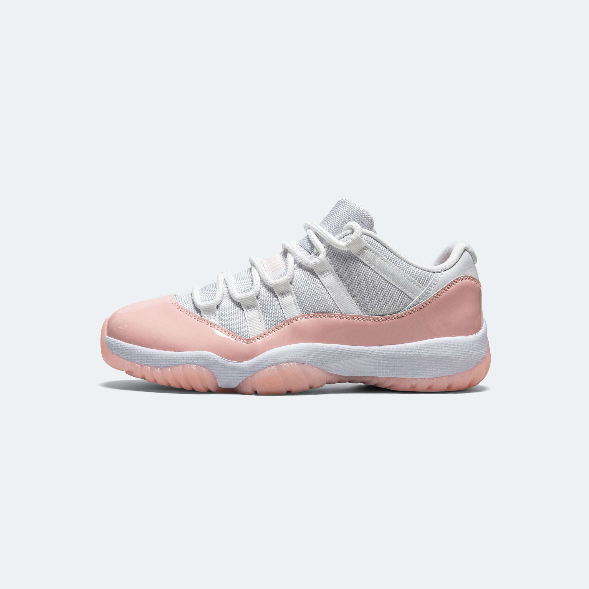 Womens Air Jordan 11 Retro Low - White/Legend Pink