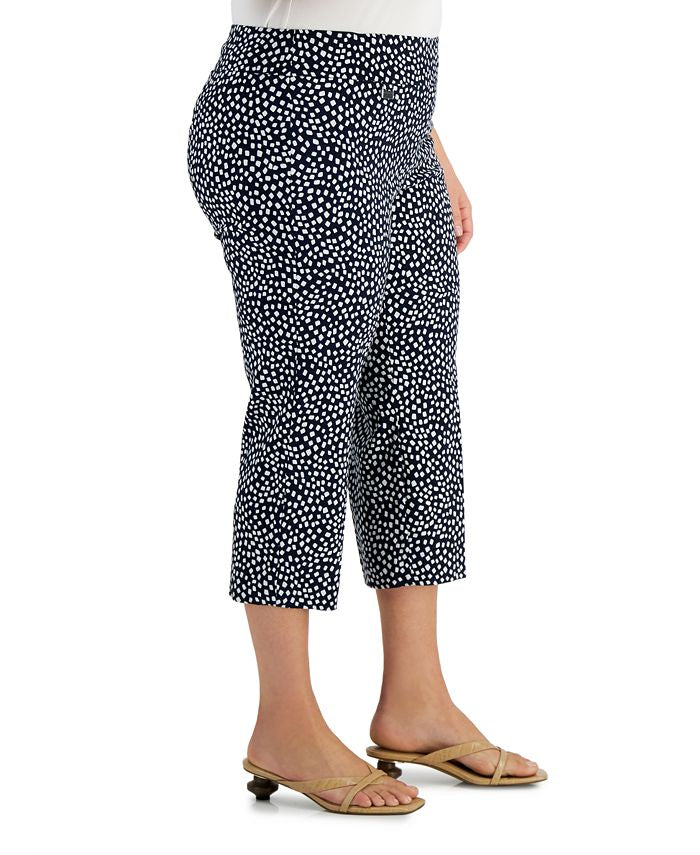 Plus Size Tummy-Control Capri Pants， Created for Macy's