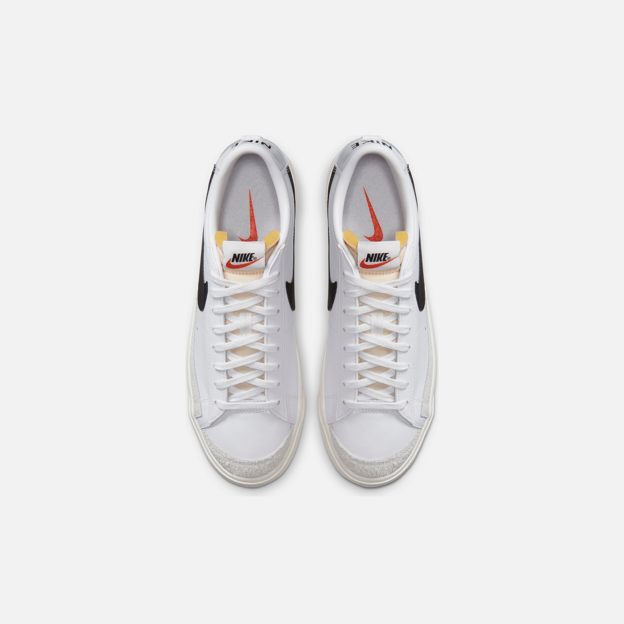 Nike Blazer Low `77 Vintage - White / Black / Sail / Orange