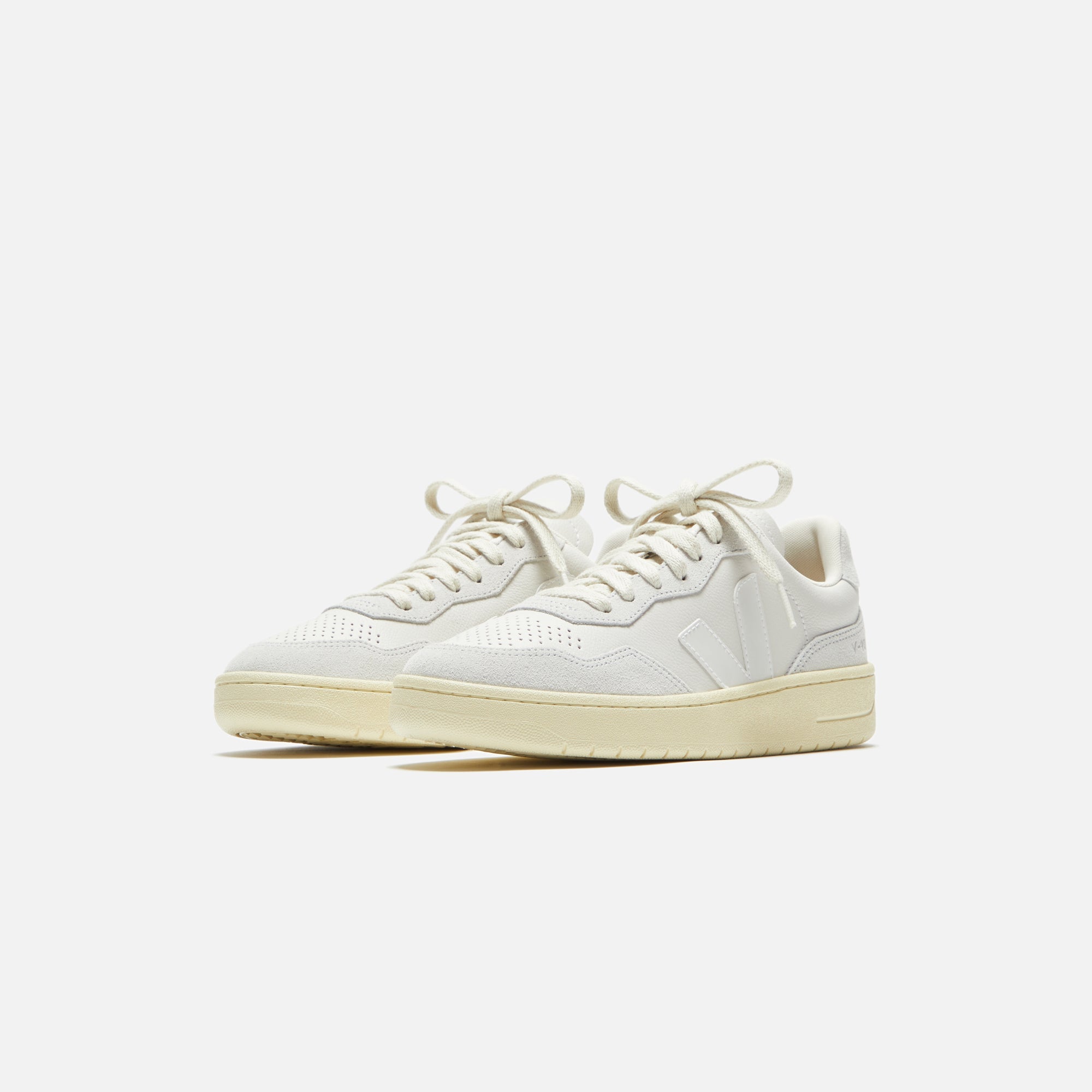 Veja WMNS V-90 - Gravel / White