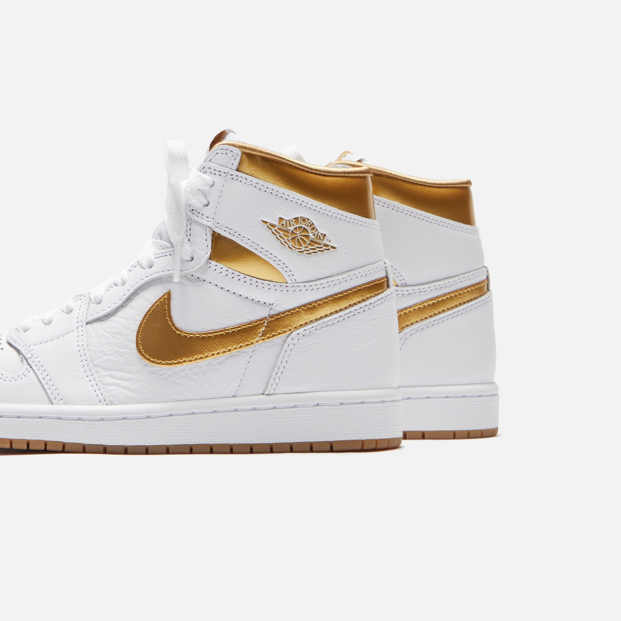 Nike WMNS Air Jordan 1 High OG - White / Metallic Gold / Gum Light Brown