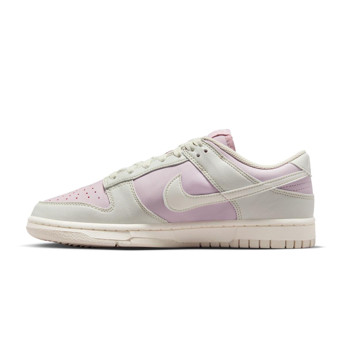 Wmns Dunk Low Next Nature 'Light Bone Pink'