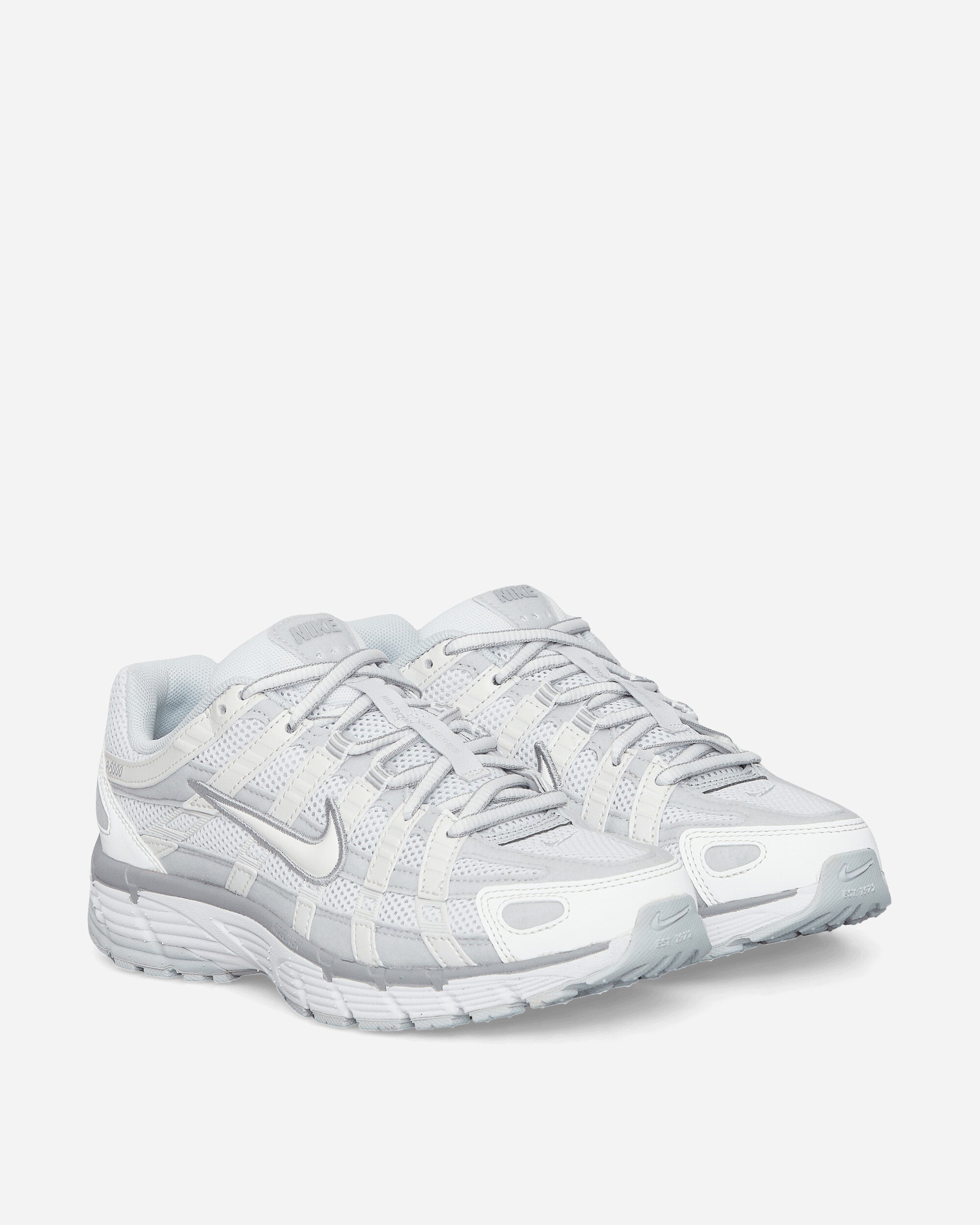 WMNS P-6000 Sneakers Metallic Summit White / Wolf Grey