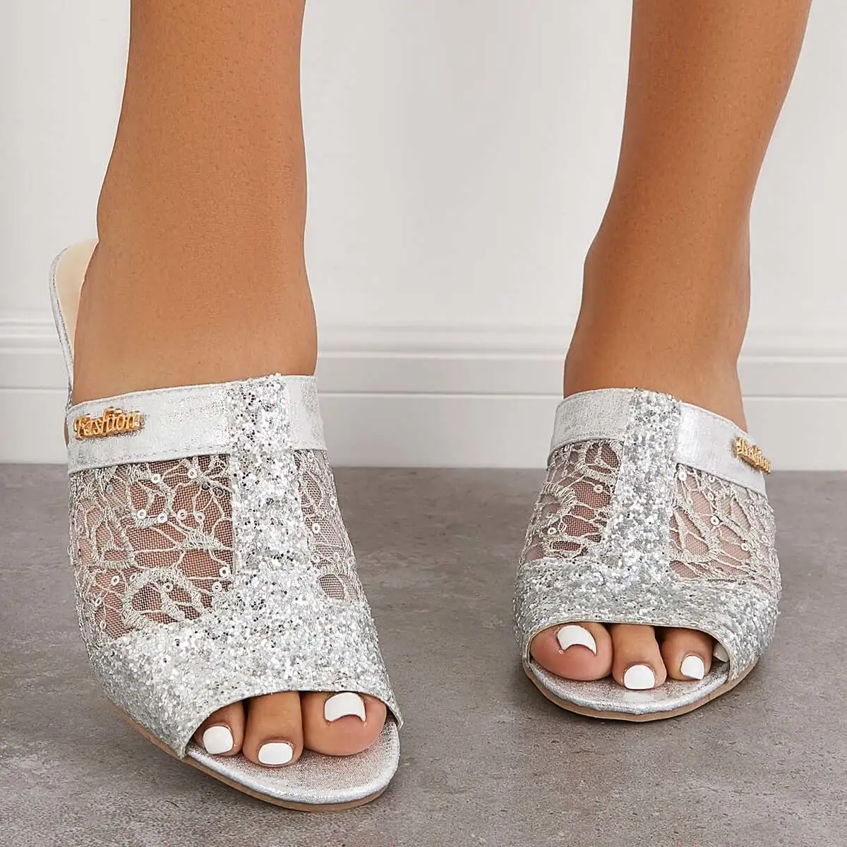 Floral Embroidery Backless Mules Slip on Block Heel Sandals