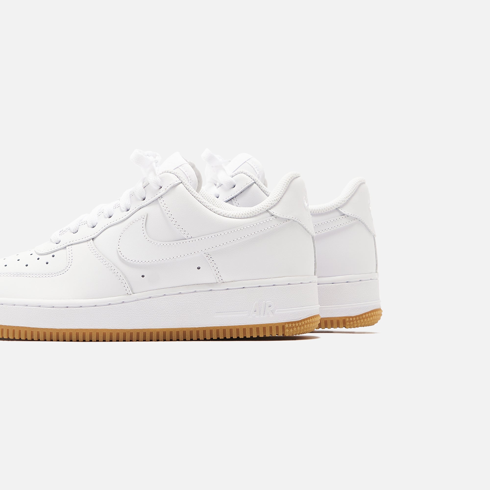 Nike Air Force 1 '07 LE - White / Gum / Light Brown