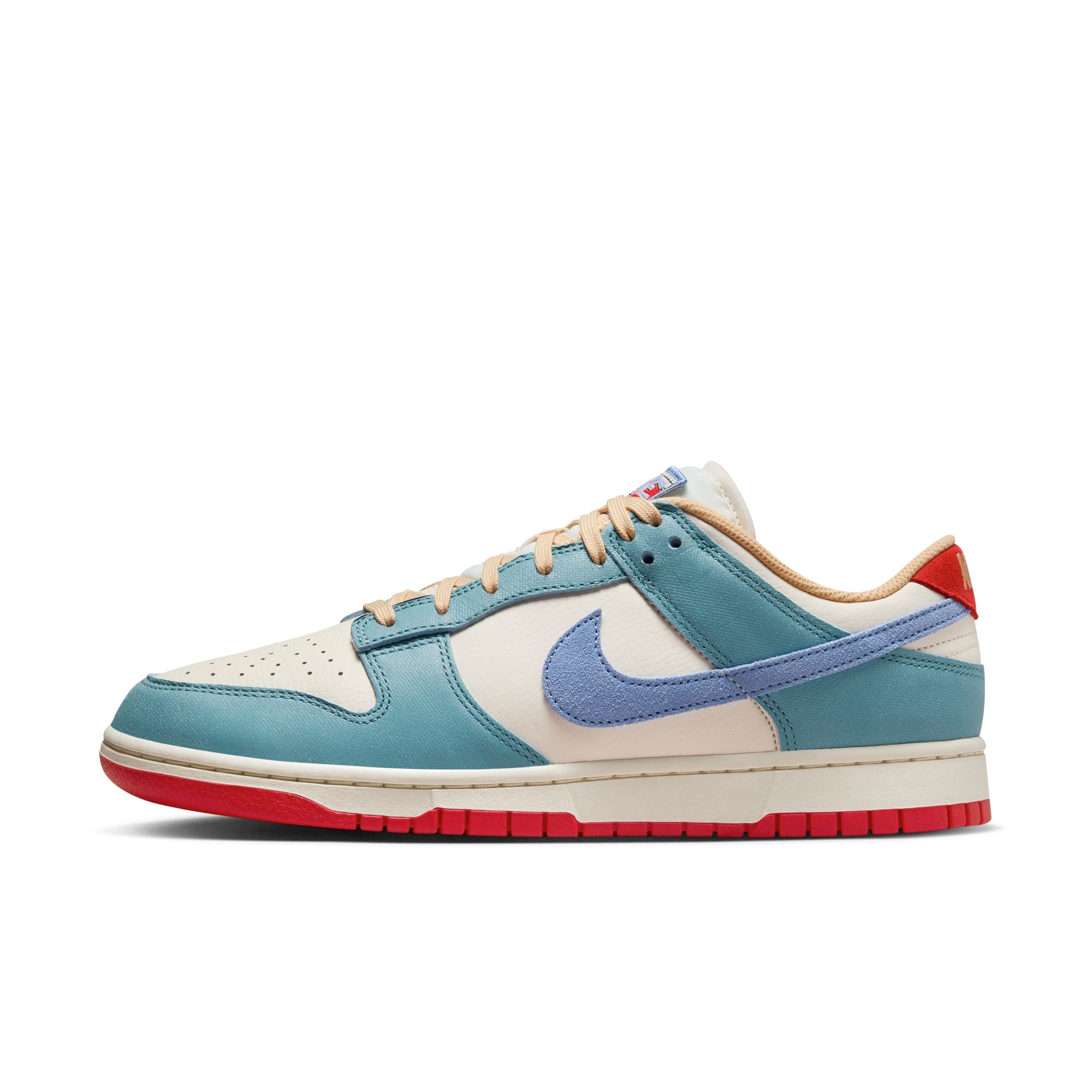 Nike Dunk Low PRM Pale Ivory Royal Pulse HJ9112-110