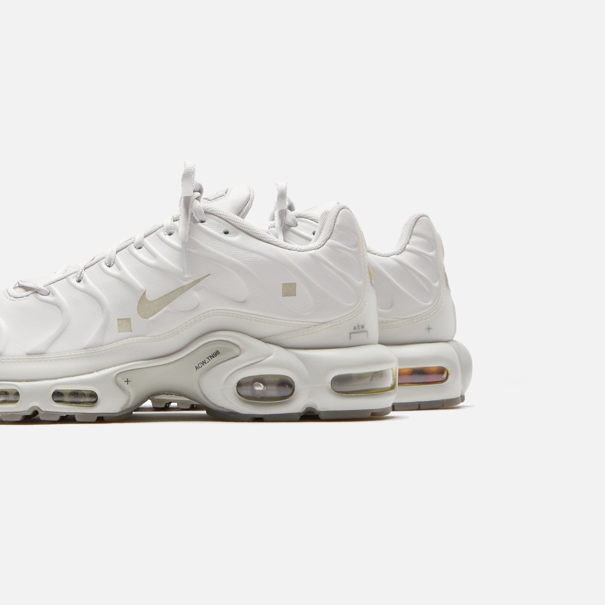 Nike x A-Cold-Wall* Air Max Plus - Platinum Tint / Light Bone / Stone