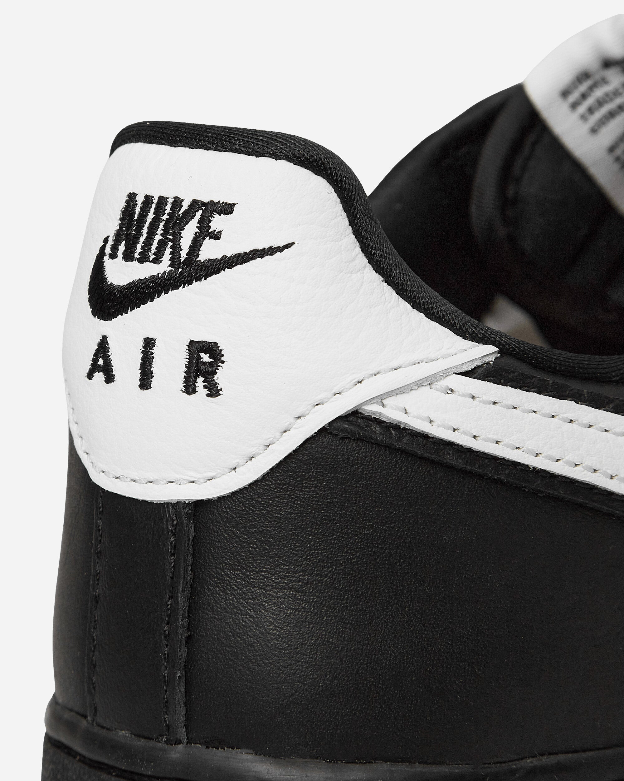 Air Force 1 Low Retro Sneakers Black / White