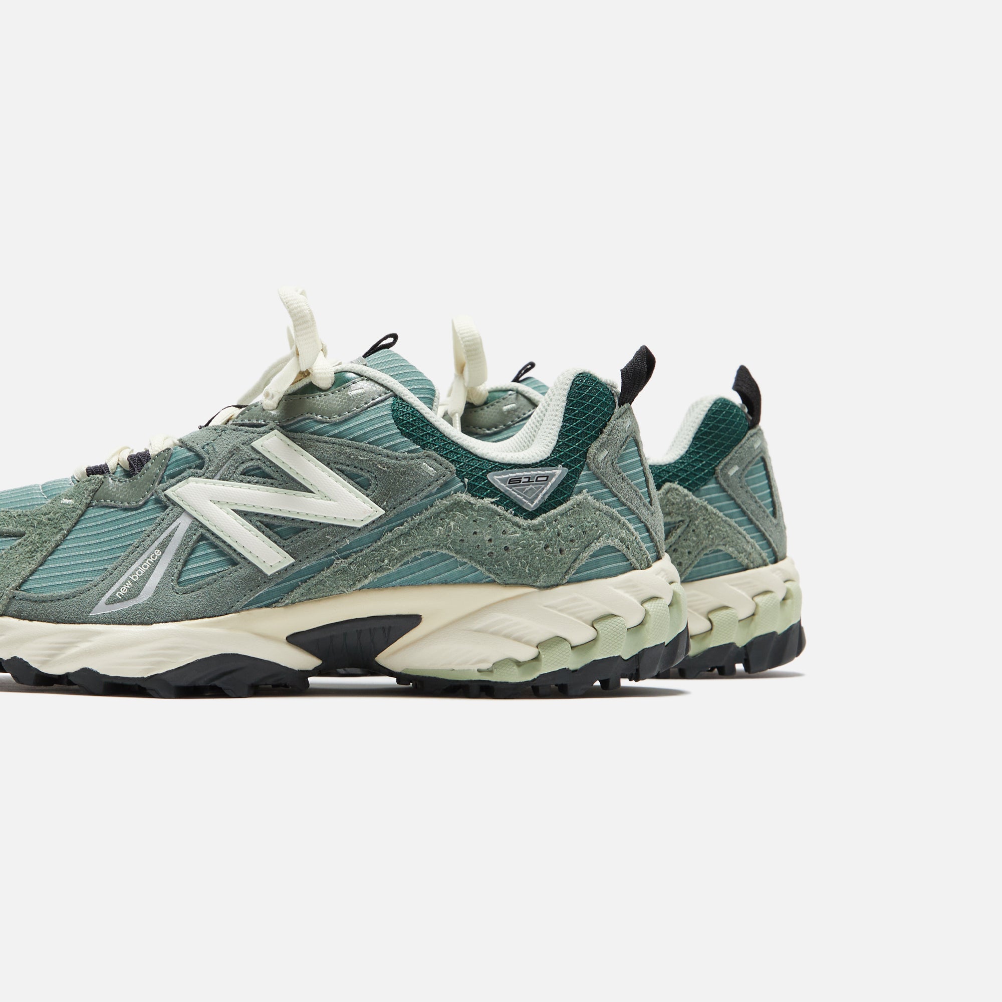 New Balance 610 - Green / Natural Mint / Turtledove