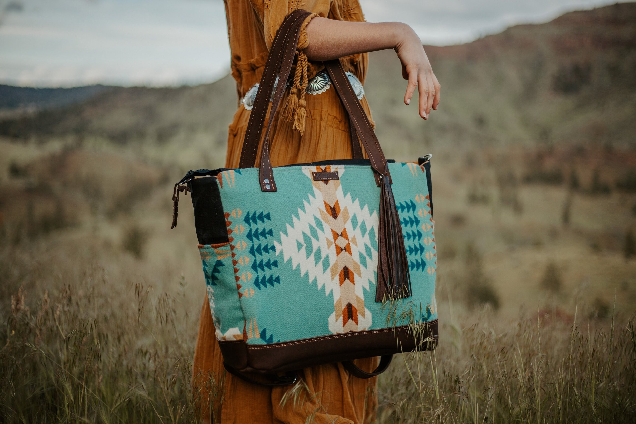 UNISEX DIAPER BAG TOTE IN LEATHER AND NATIVE WOOL, SOUTHWESTERN CARRY ...