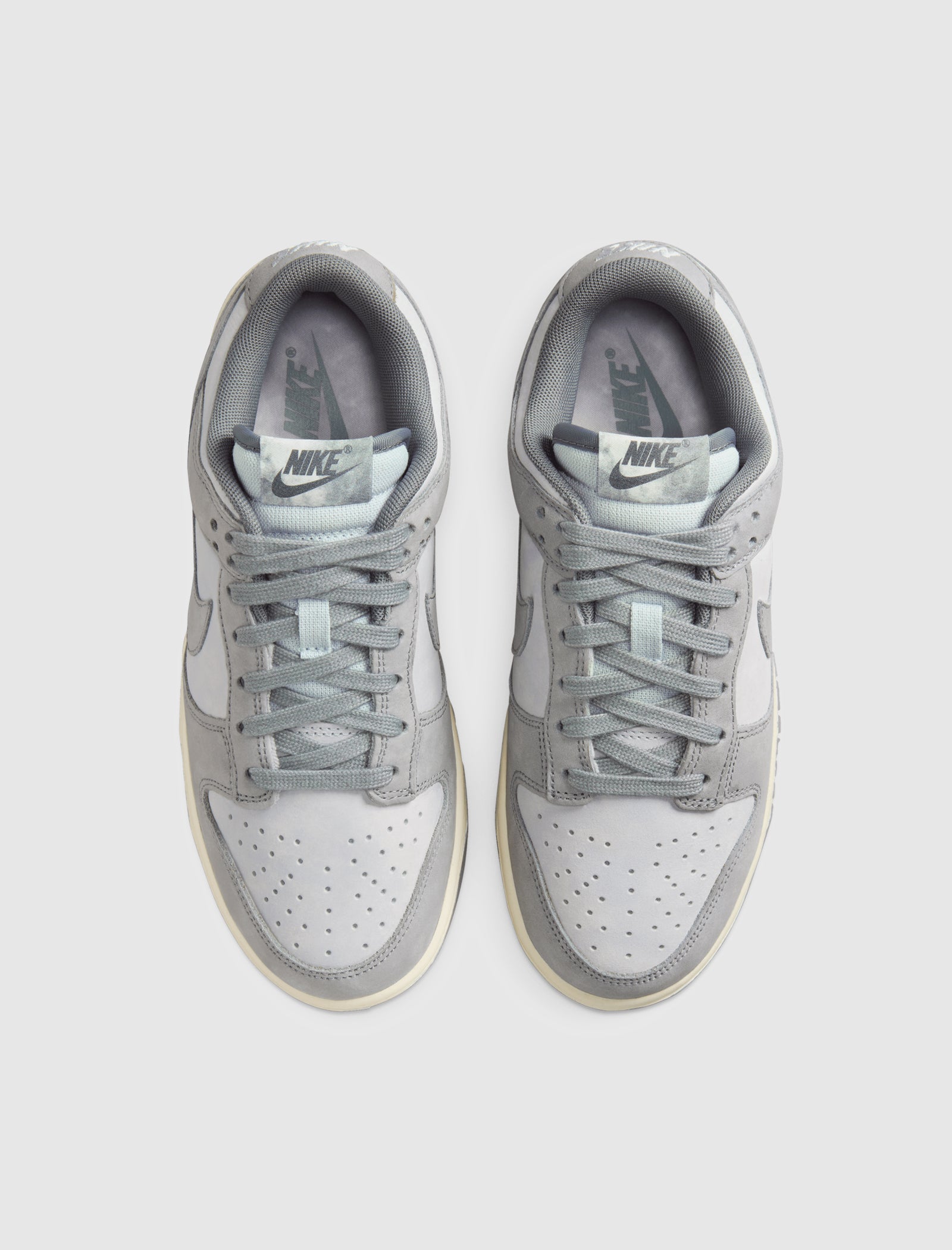 WOMEN'S DUNK LOW 