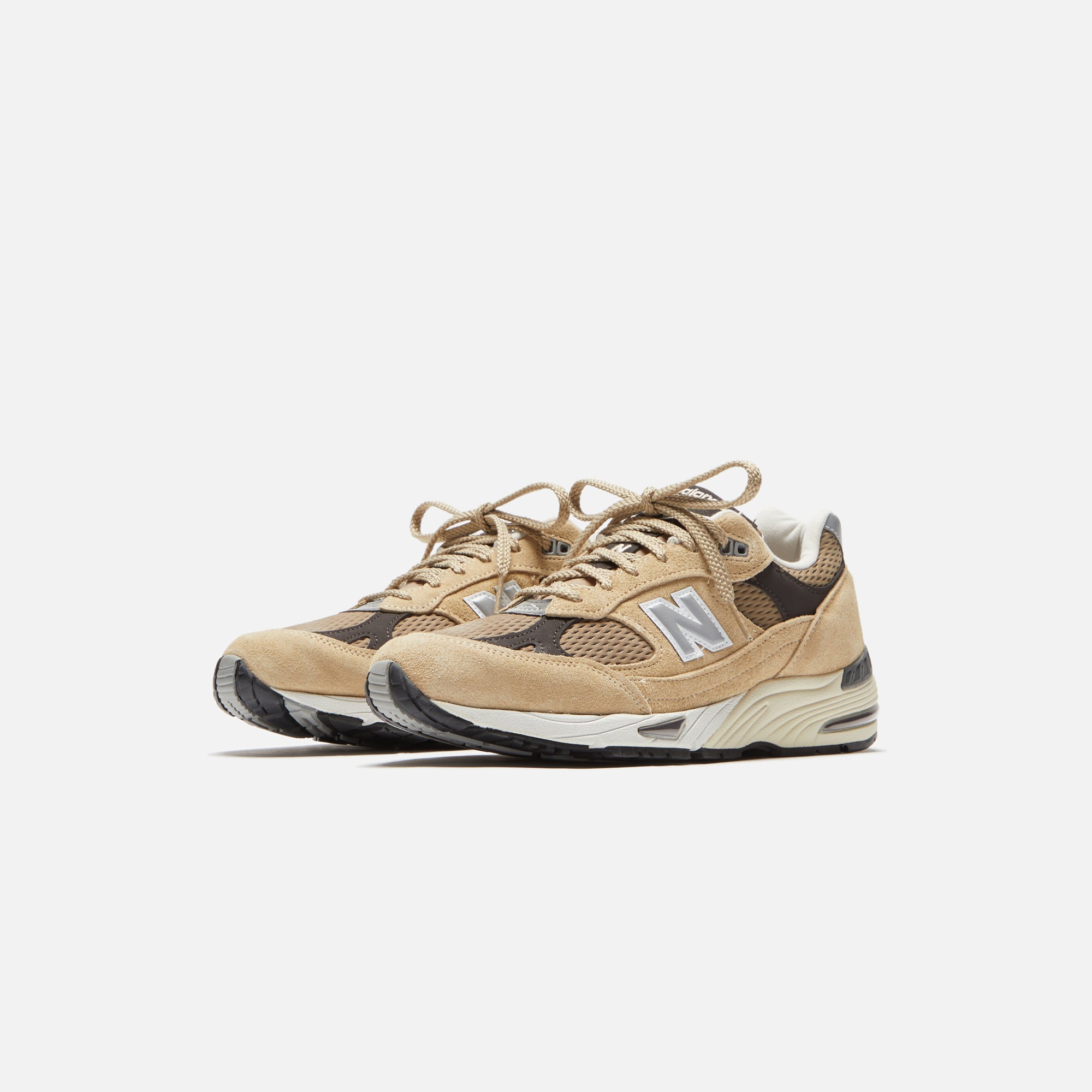 New Balance Made in UK 991v1 Finale - Pale Khaki / Silver Mink / Delicioso