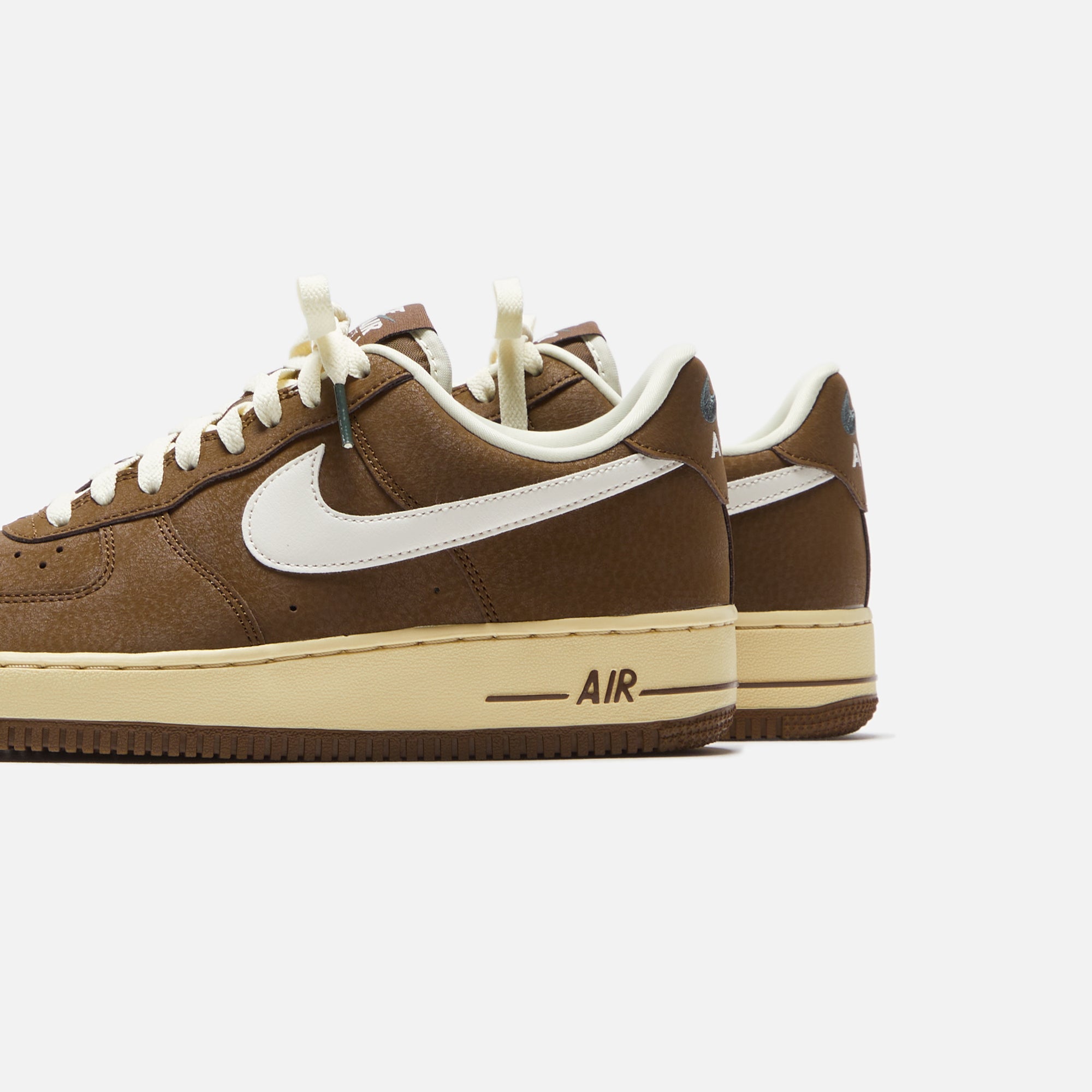 Nike Air Force 1 '07 - Cacao Wow / Coconut Milk / Vintage Green / Sail