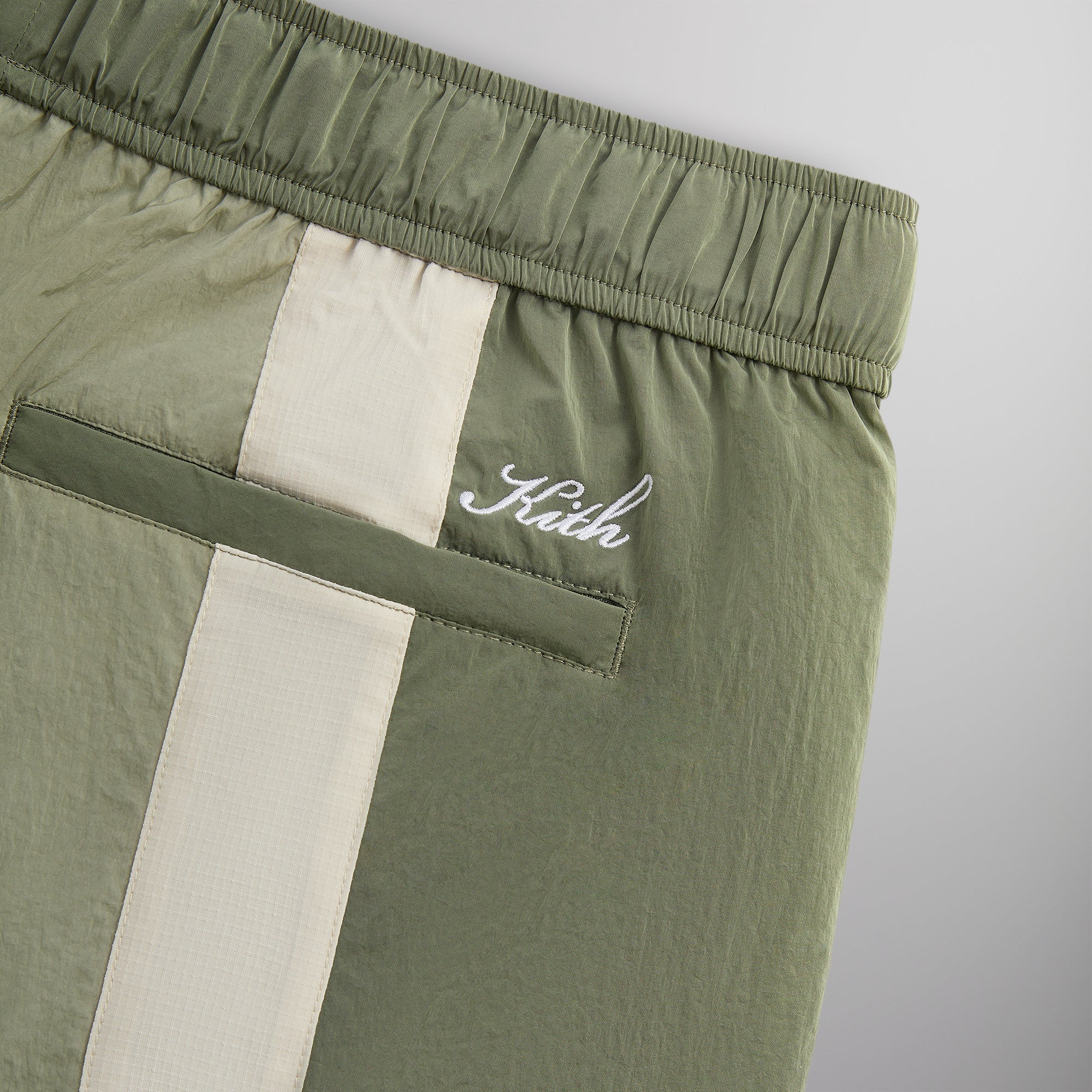 Kith Wrinkle Nylon Mason Short - Region