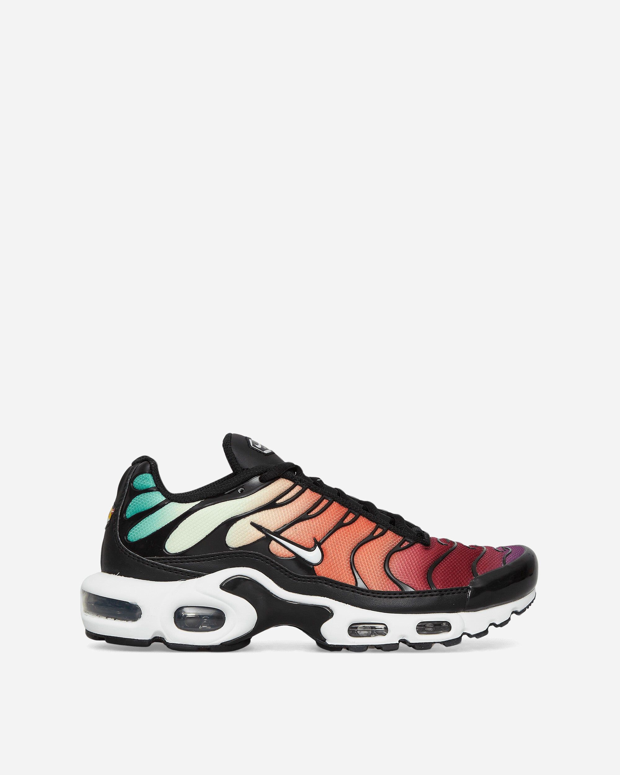 WMNS Air Max Plus Sneakers Black / Viotech / Team Red