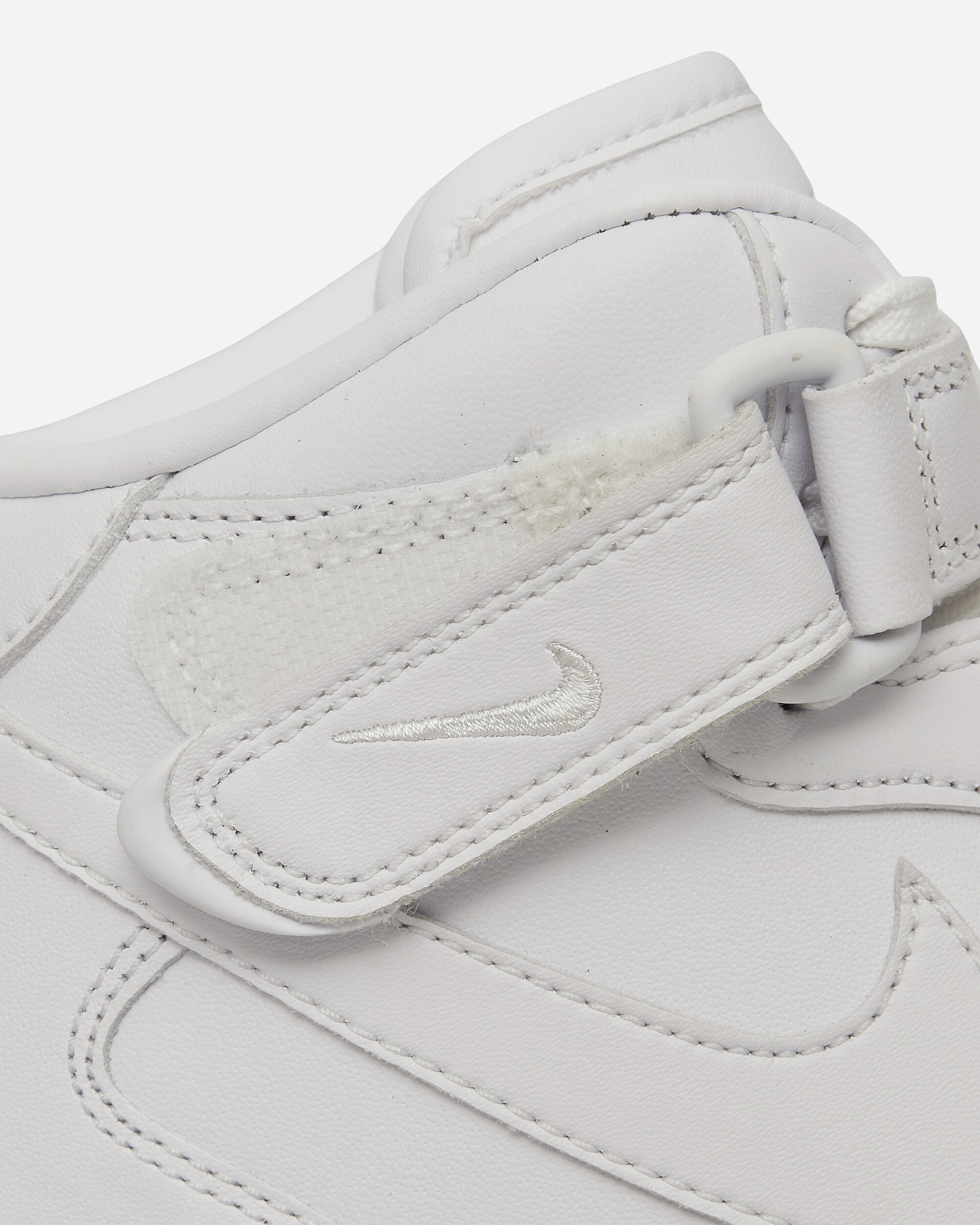 Air Force 1 '07 Mid Fresh Sneakers White