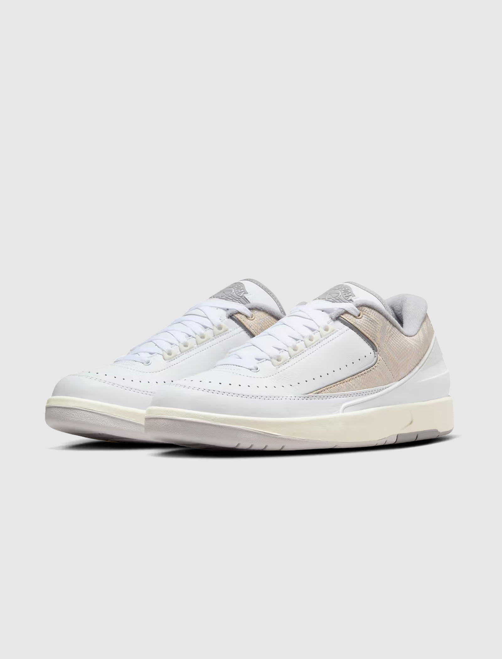 AIR JORDAN 2 RETRO LOW 