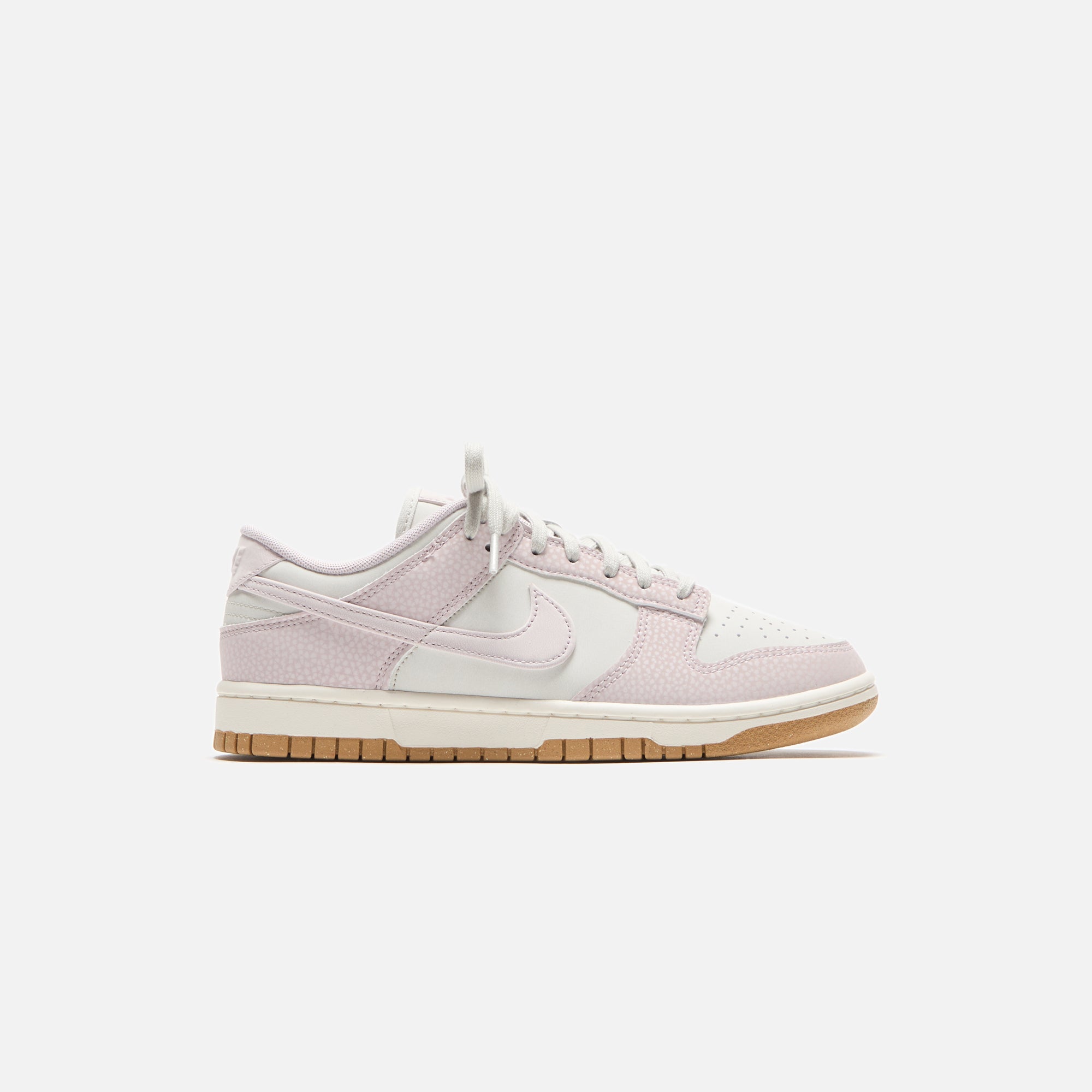 Nike WMNS Dunk Low Premium - Next Nature / Light Bone