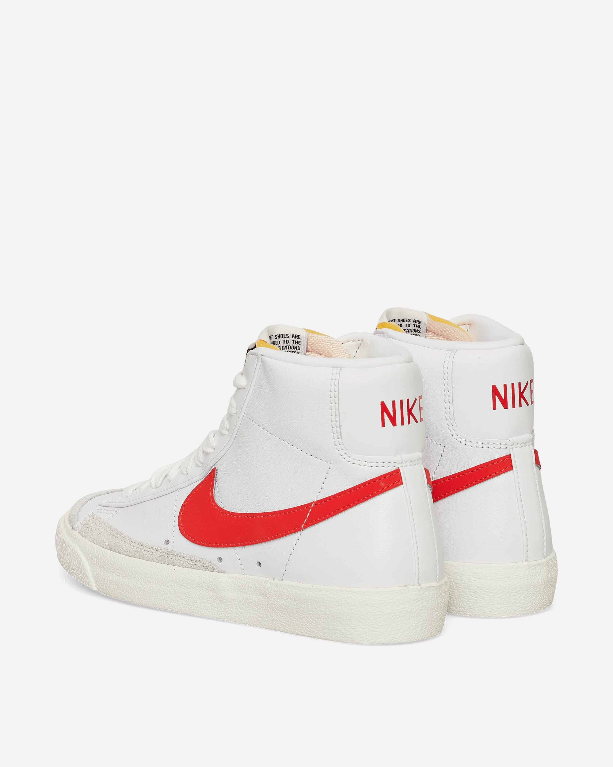 WMNS Blazer Mid '77 Sneakers White / Habanero Red