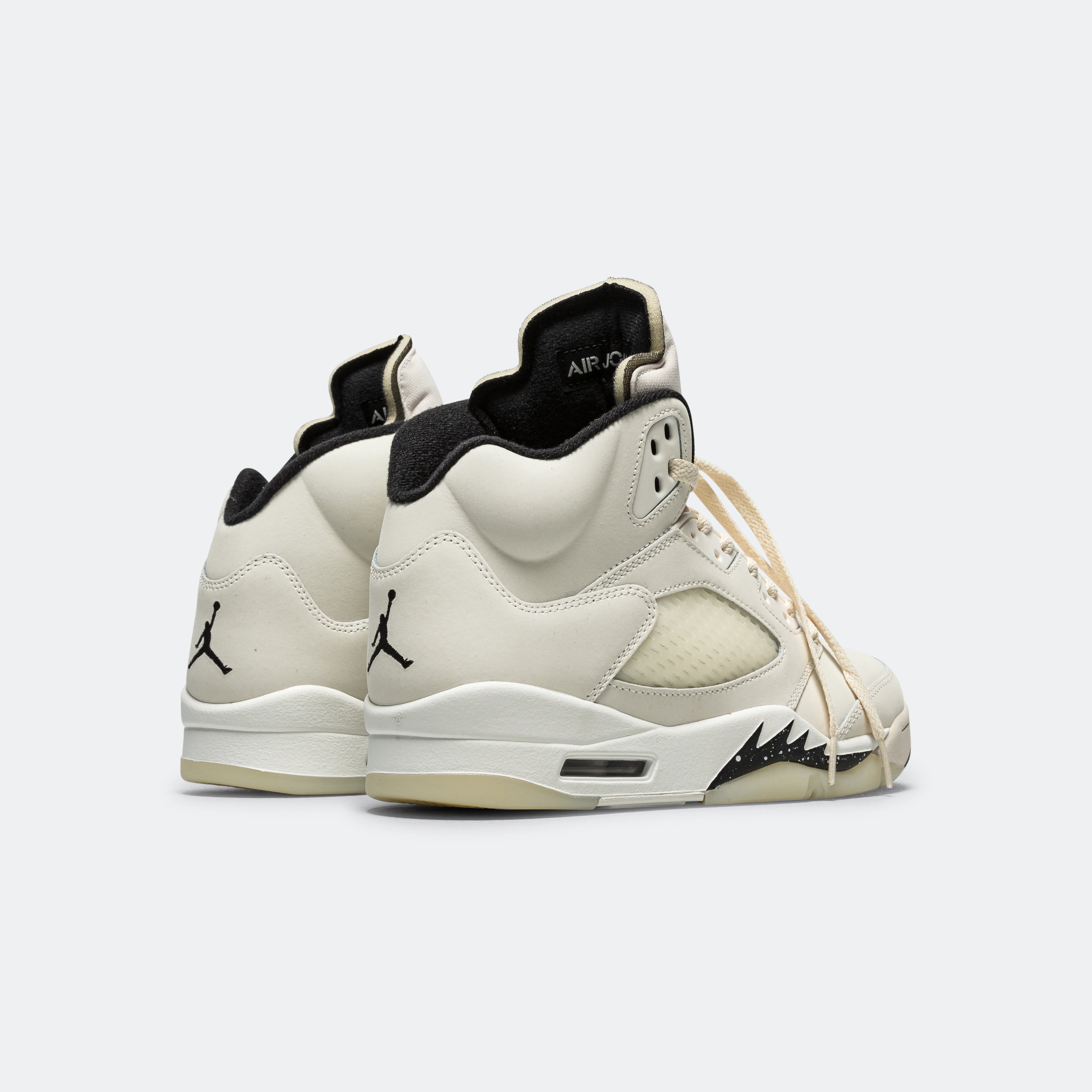 Air Jordan 5 Retro SE - Sail/Black-Lt Orewood Brn-Coconut Milk