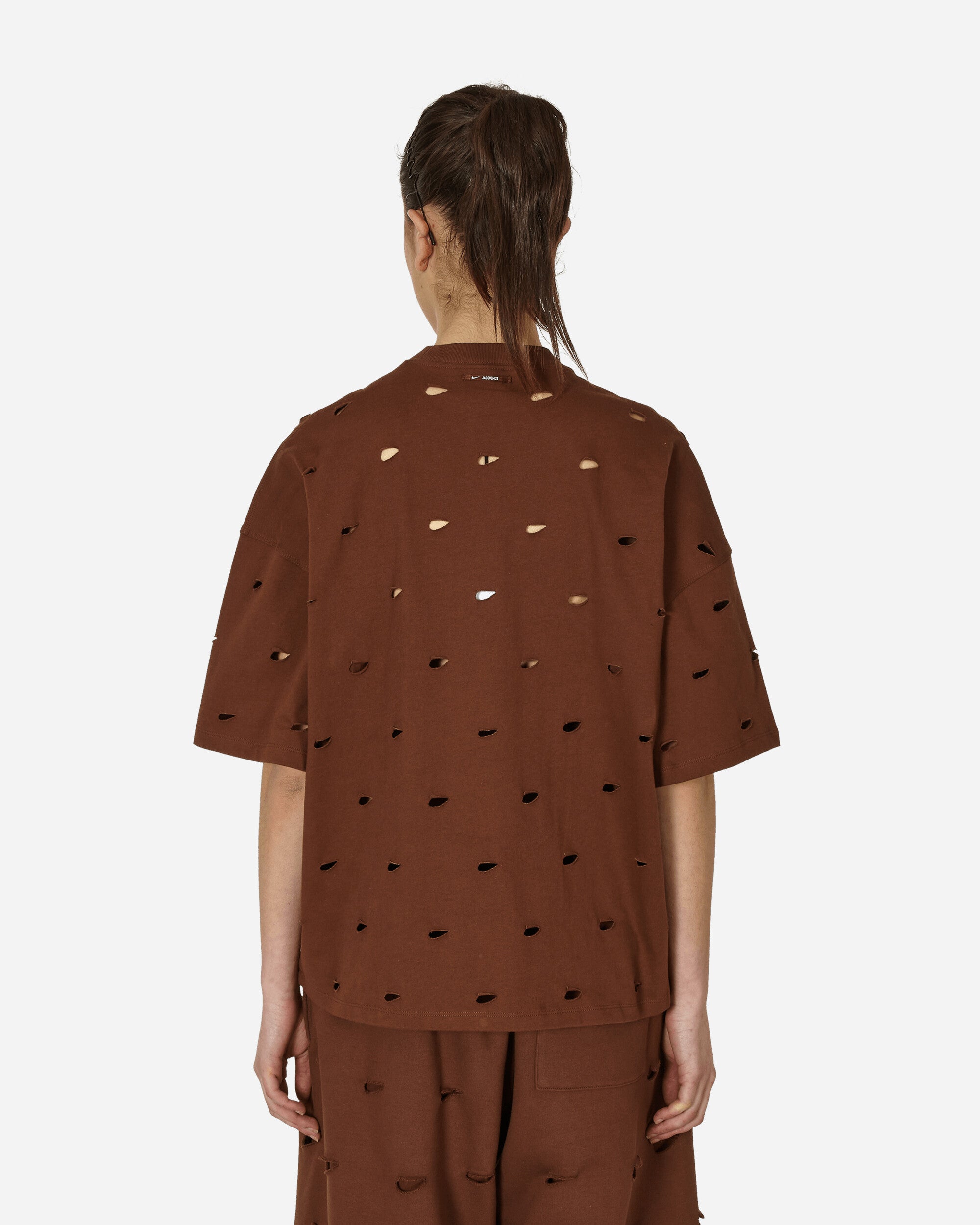 JACQUEMUS Swoosh T-Shirt Cacao Wow