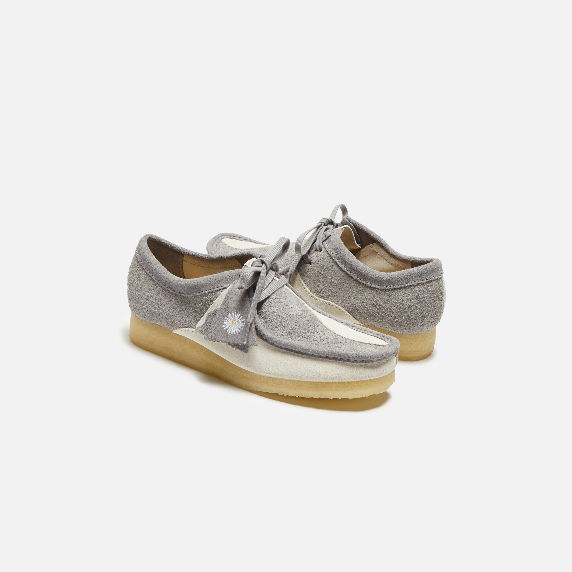 Clarks Wallabee - Grey / Off White