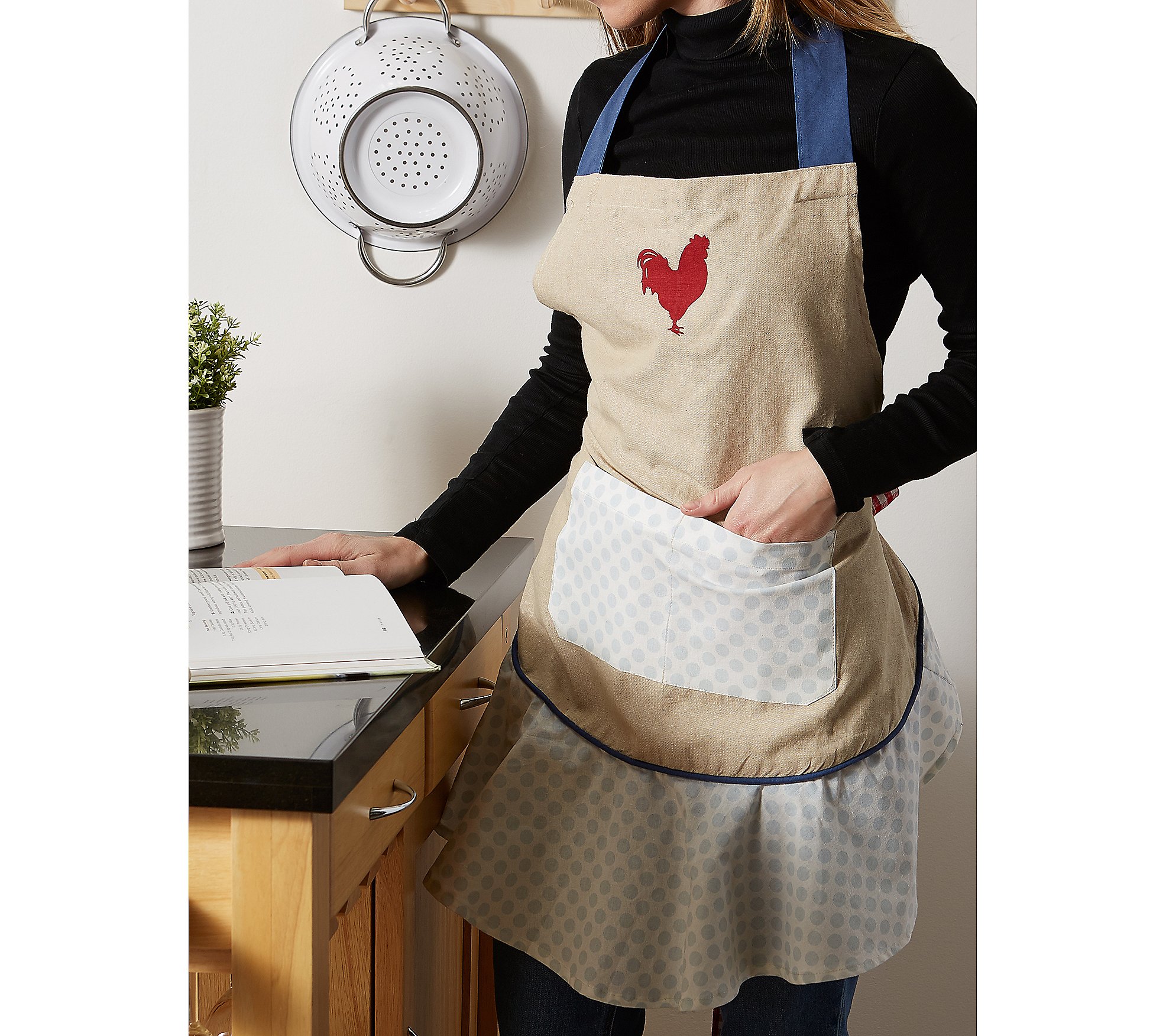 Design Imports Red Rooster Ruffle Apron