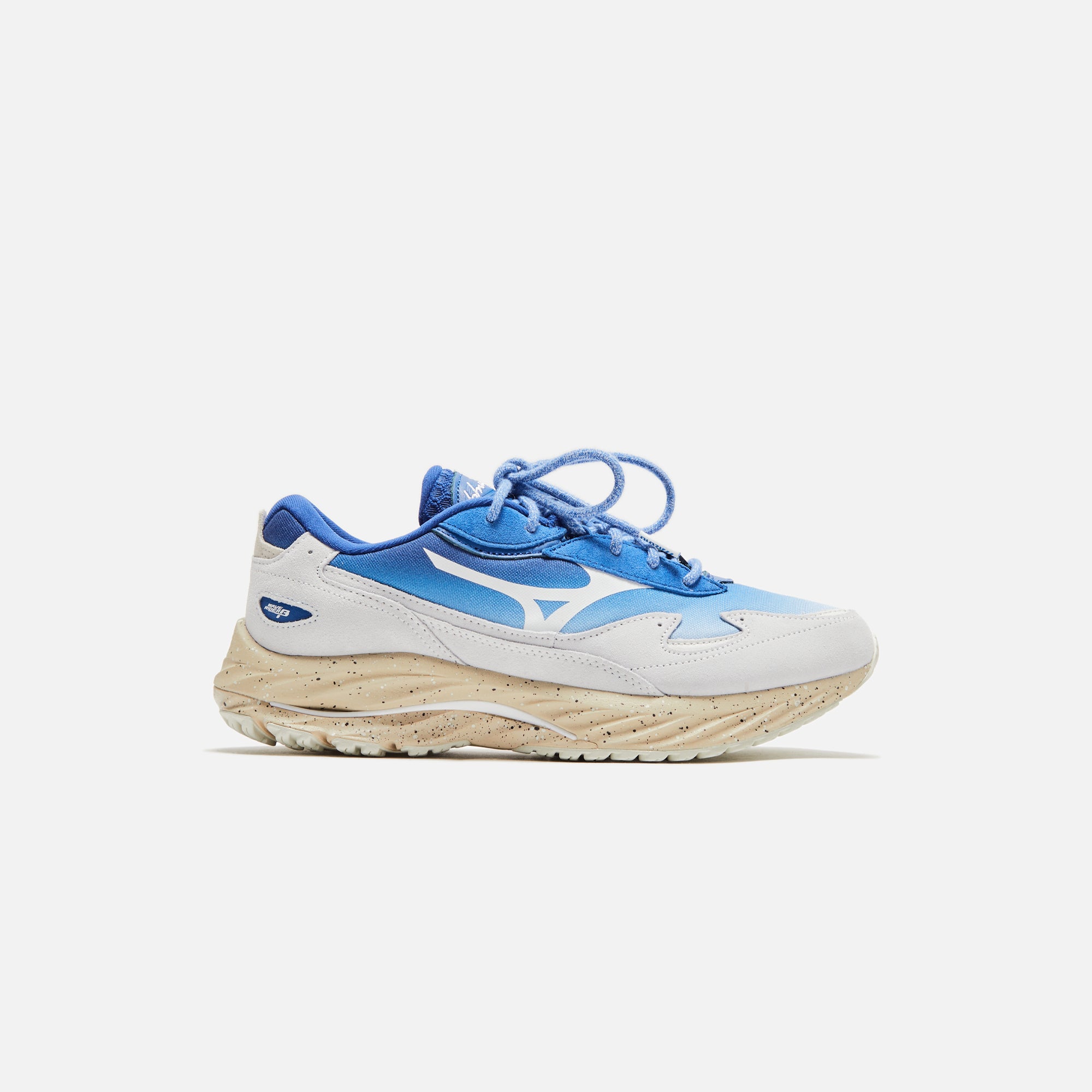 Mizuno Wave Rider Beta - Surf The Web / White