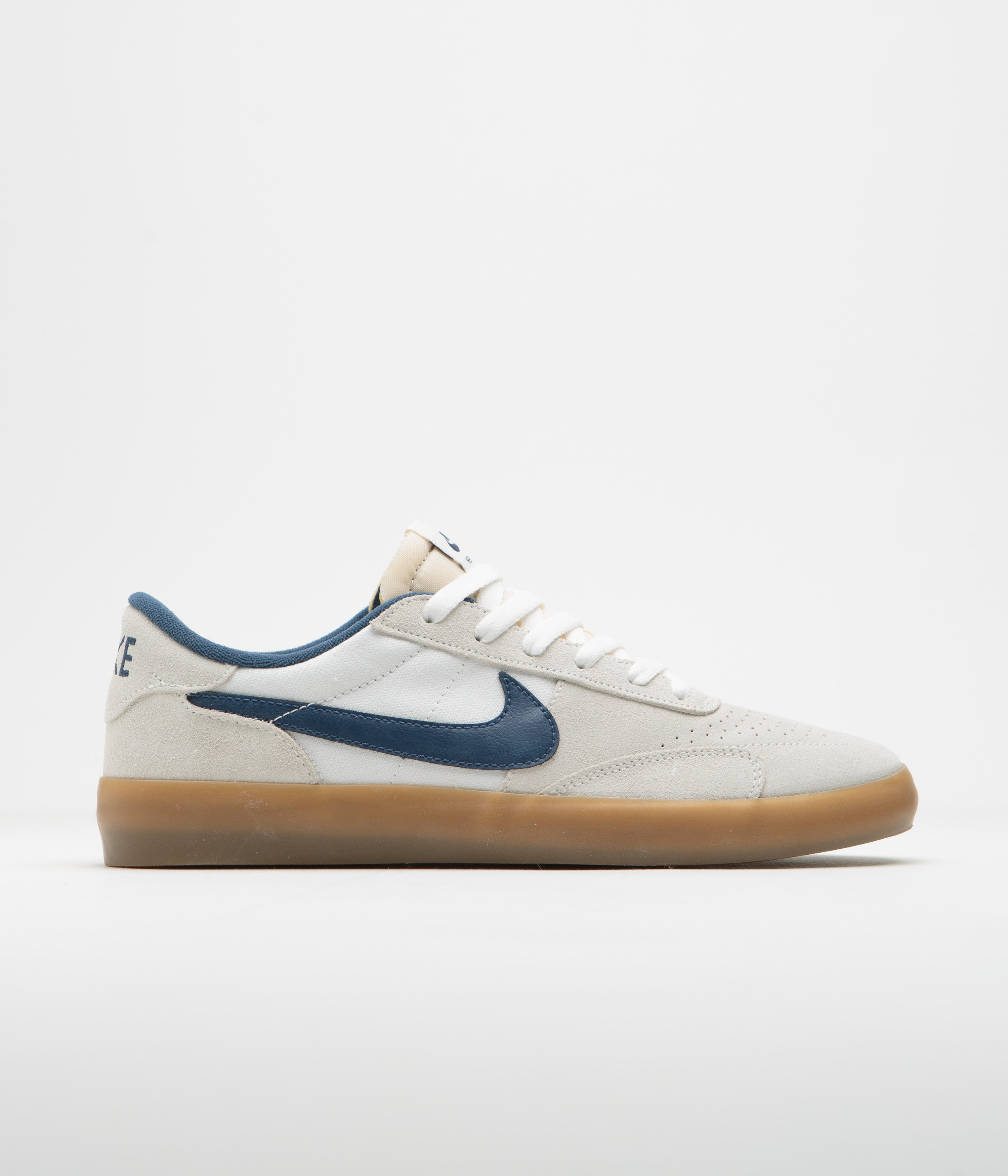 Nike SB Heritage Vulc Shoes - Summit White / Navy - White - Gum Light Brown