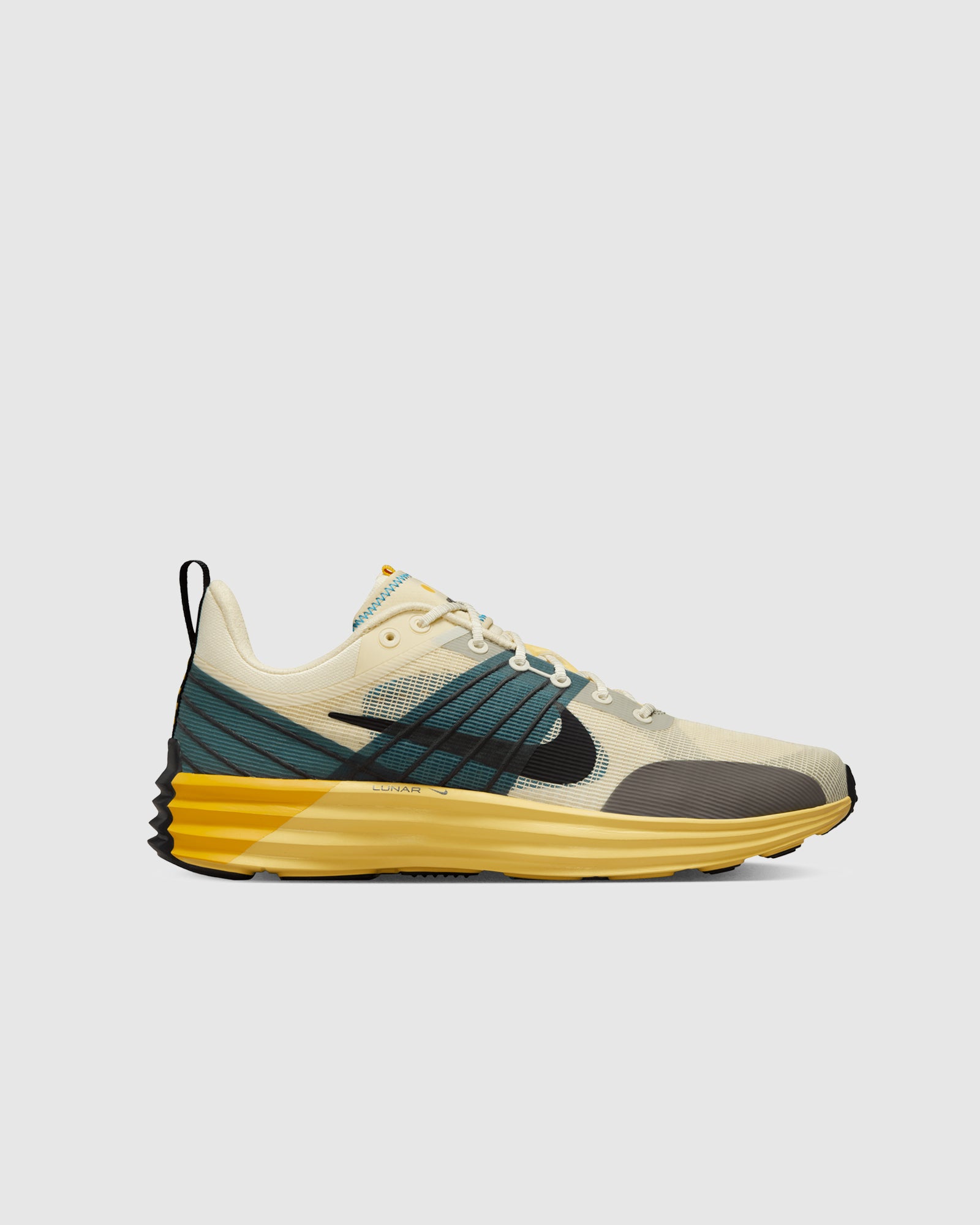 LUNAR ROAM 