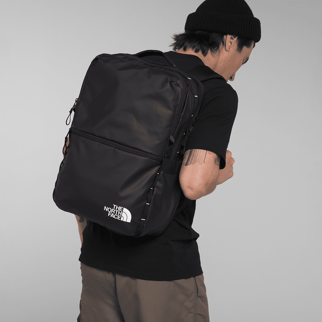 Base camp Voyager daypack - TNF black / TNF white