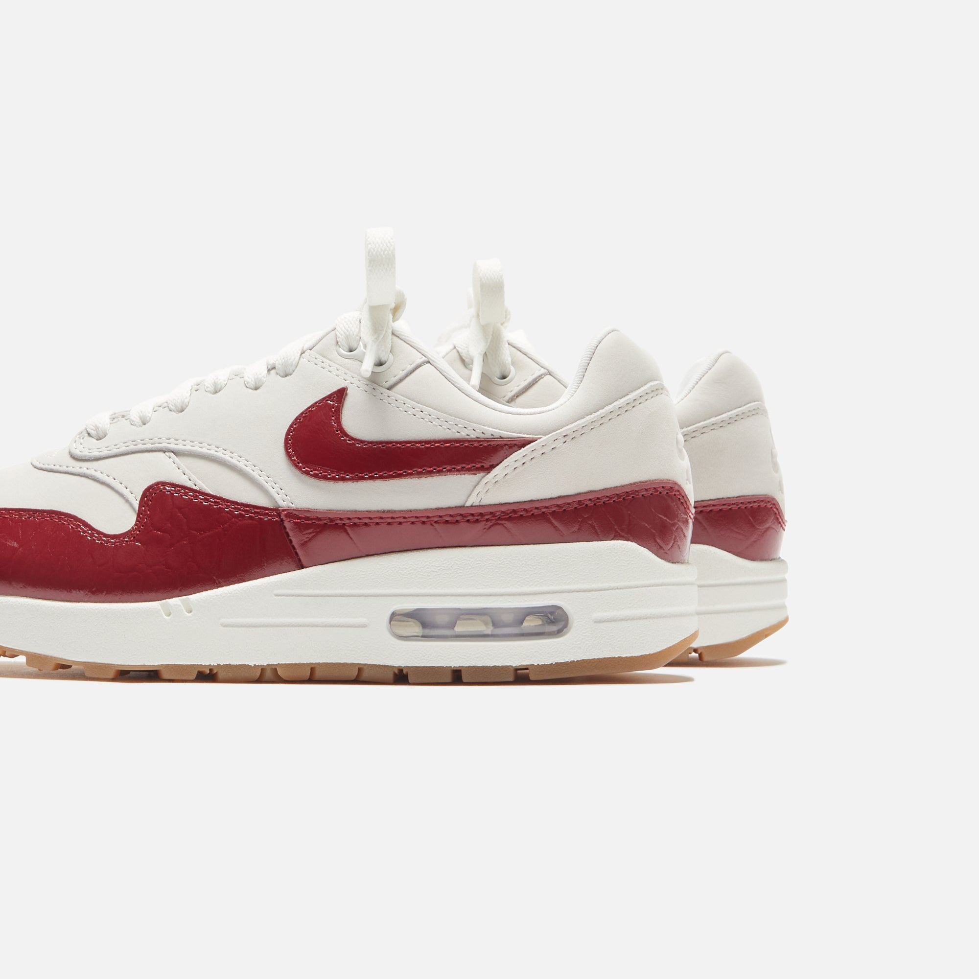 Nike WMNS Air Max 1 '87 - Sail / Gum Light Brown / Team Red