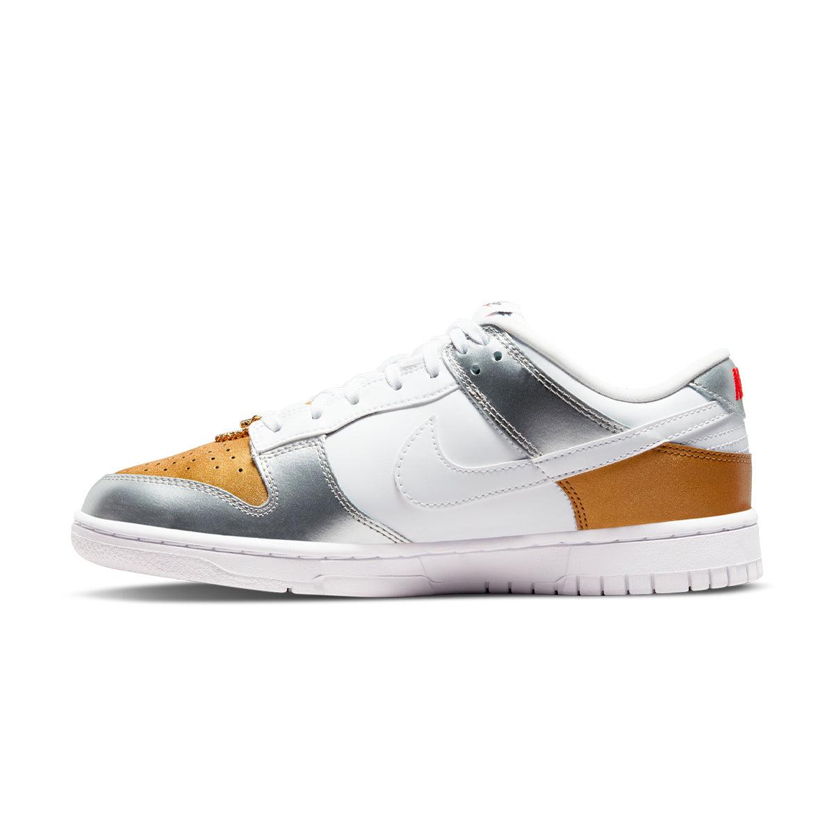 Wmns Dunk Low SE 'Heirloom'