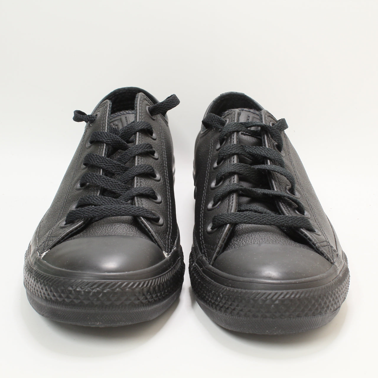 Odd Sizes- Mens Converse Allstar Low Lthr Black Mono Lth - UK Sizes Right 8/Left 7