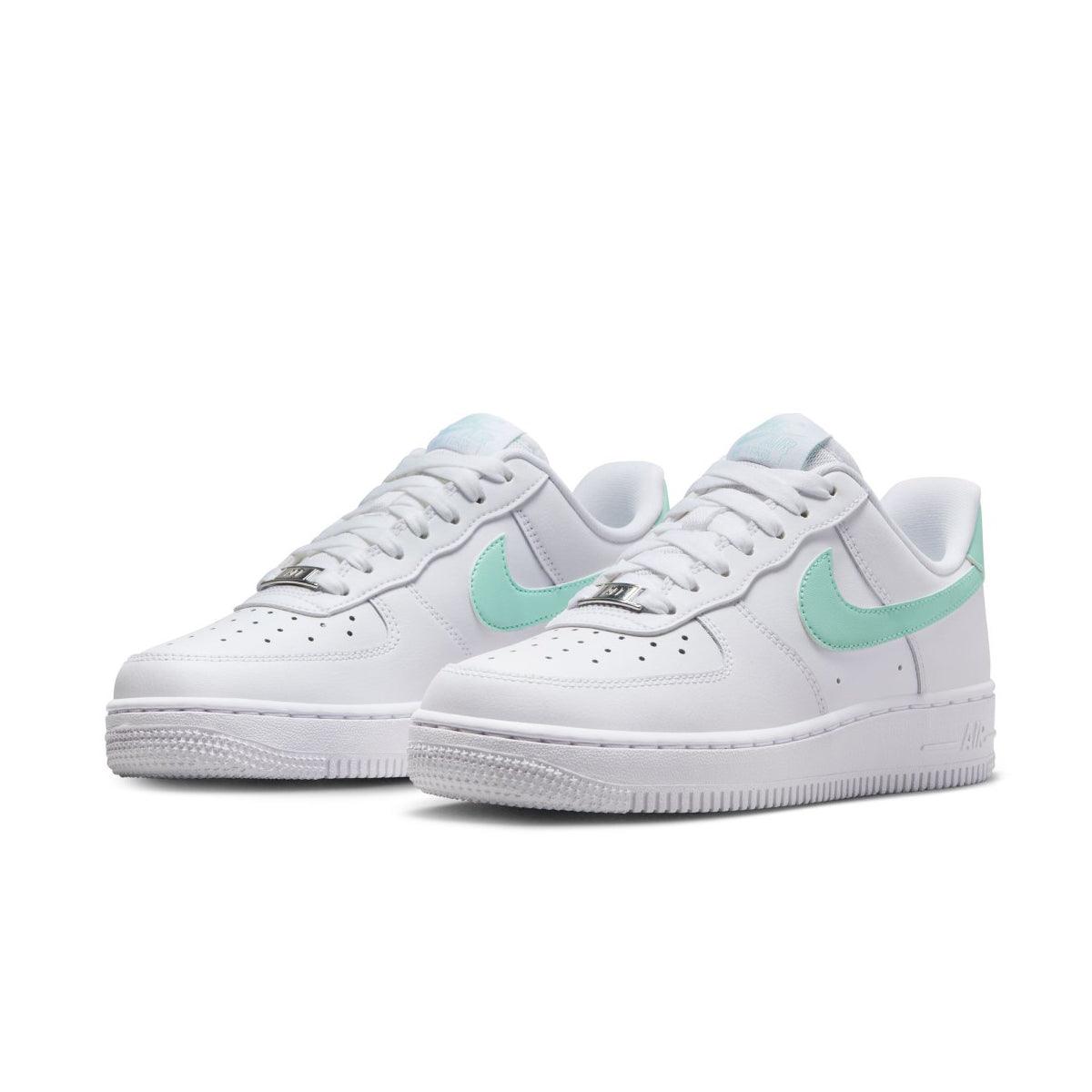 Wmns Air Force 1 ’07 'Jade Ice'